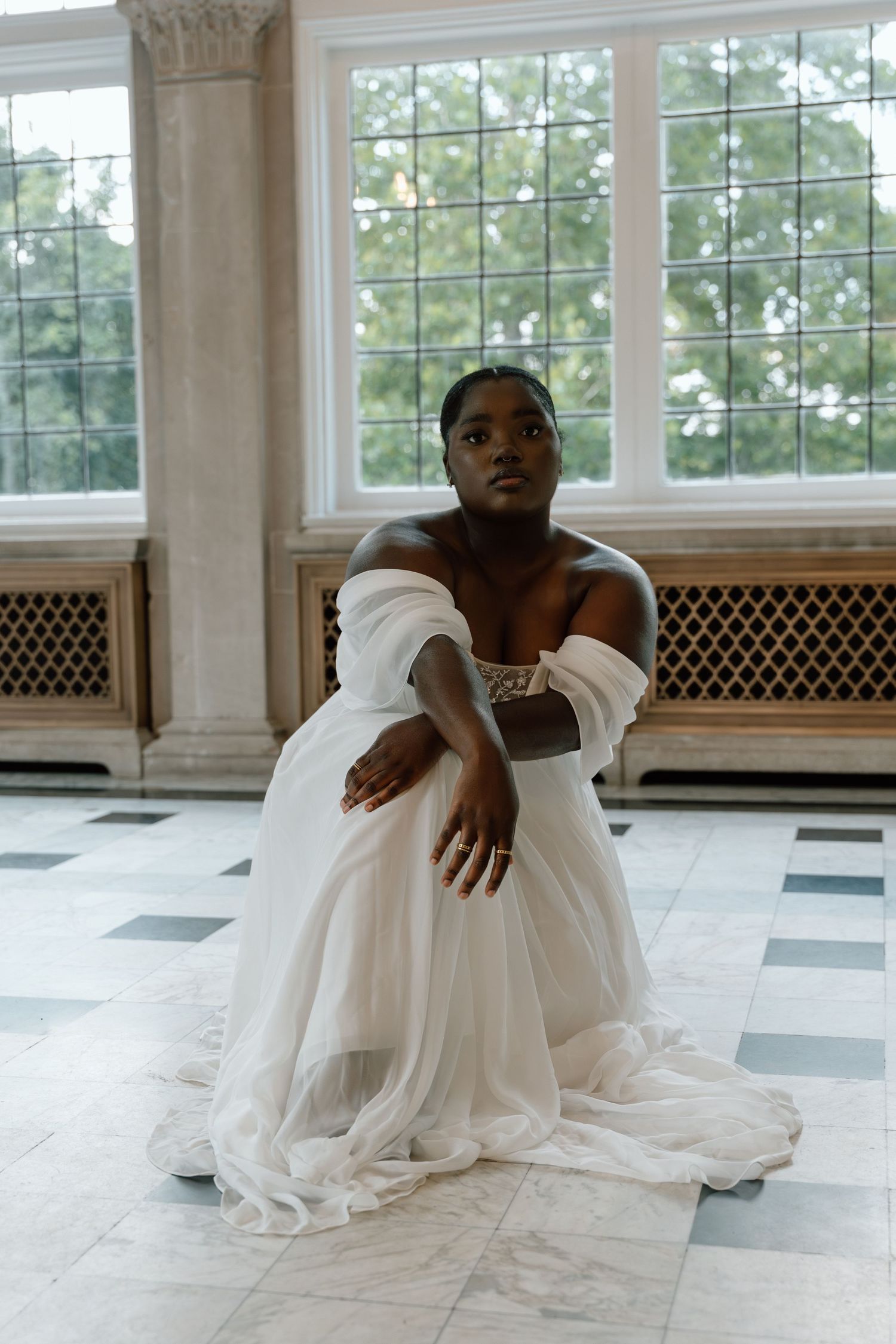 Editorial bridal photos at Laurel Hall in Indianapolis, Indiana.