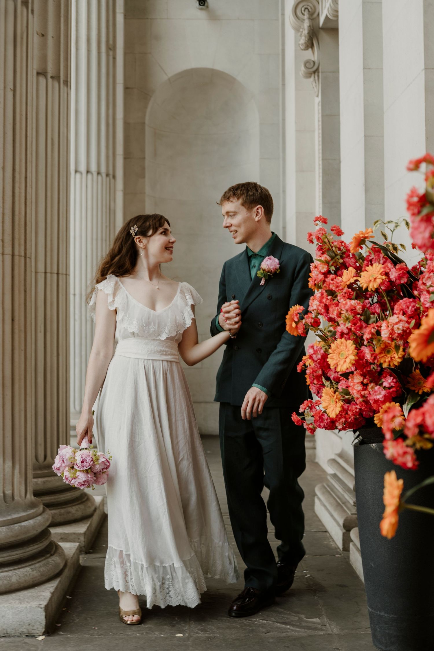 editorial wedding photographer london, relaxed wedding photography, natural wedding photographer london, london small wedding, small wedding