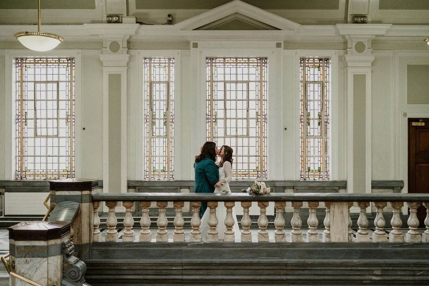 Islington Town Hall wedding photographer
registry office wedding London
Islington wedding ceremony
small London wedding photographer