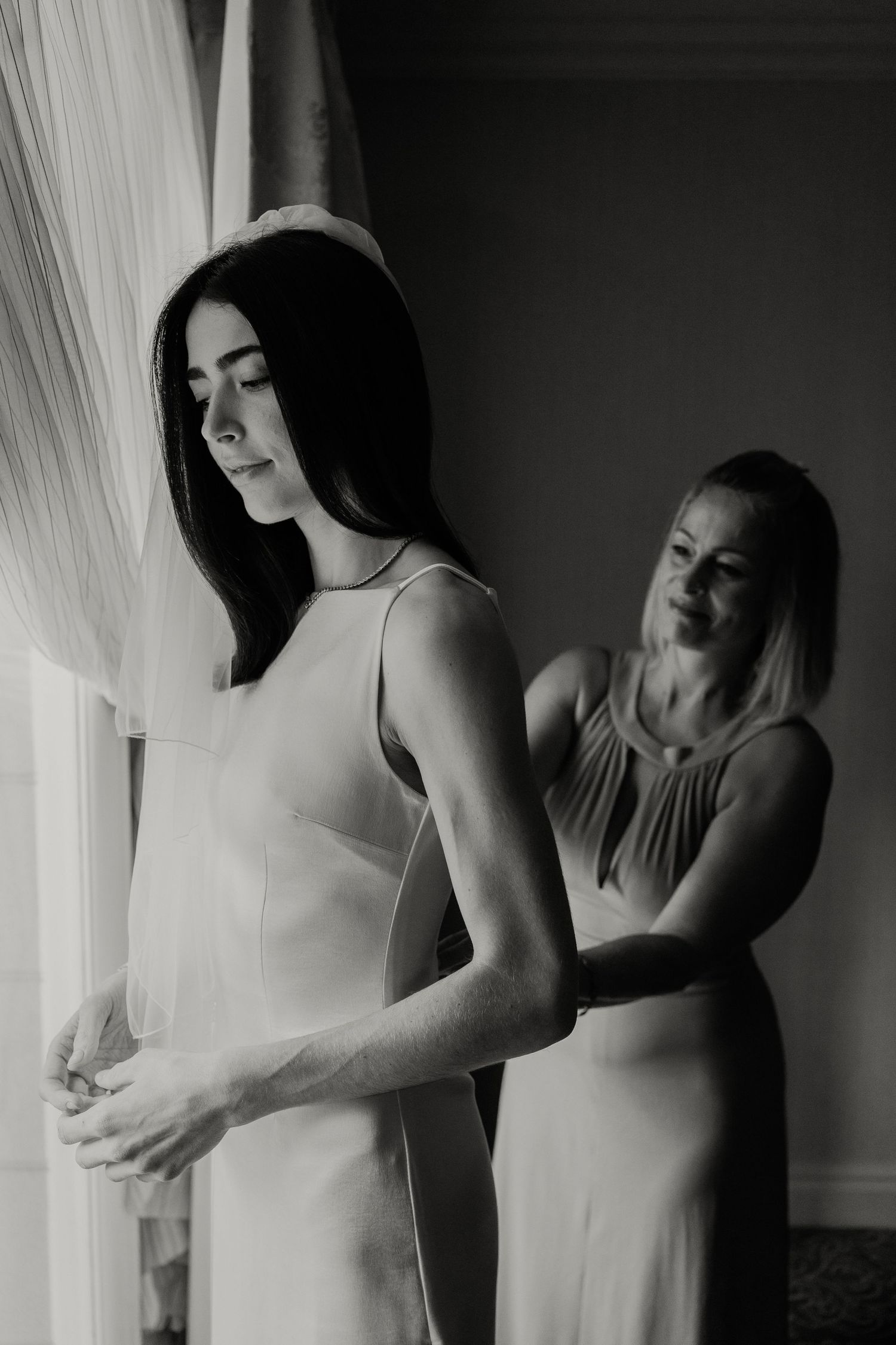 editorial wedding photographer london, relaxed wedding photography, natural wedding photographer london, london small wedding, small wedding