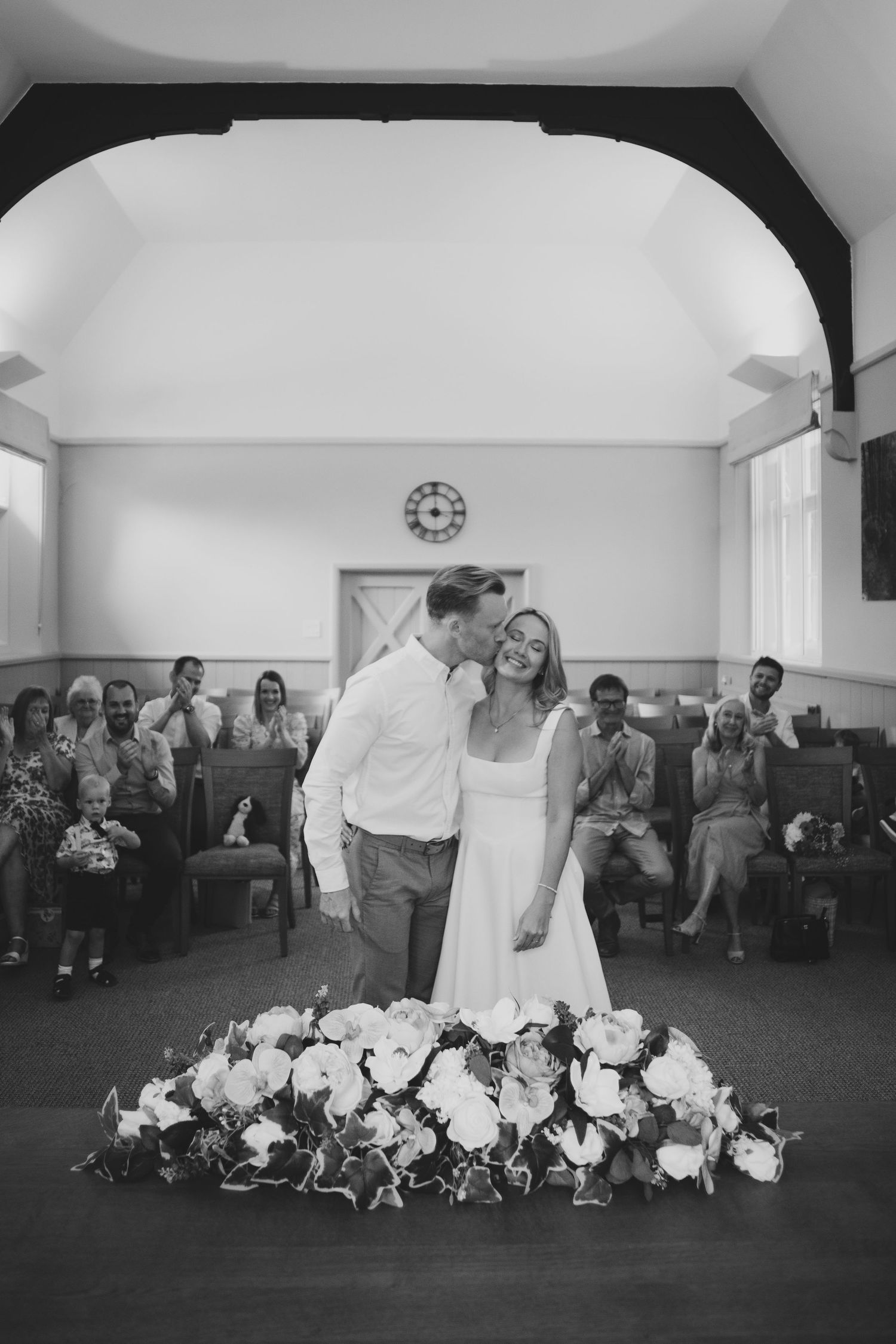 Cotswolds wedding elopement ceremony at Stroud Register Office.