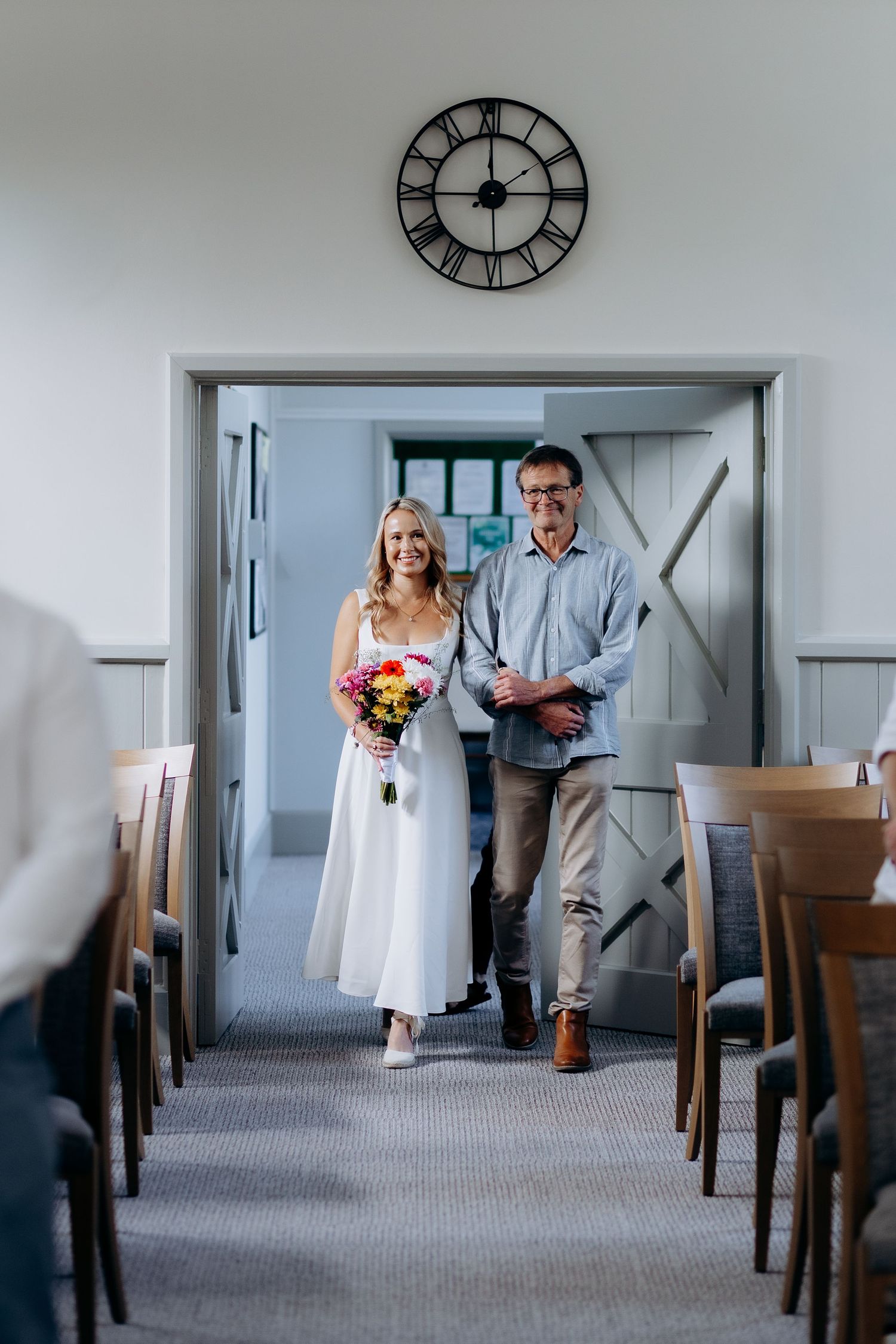 Cotswolds wedding elopement ceremony at Stroud Register Office.