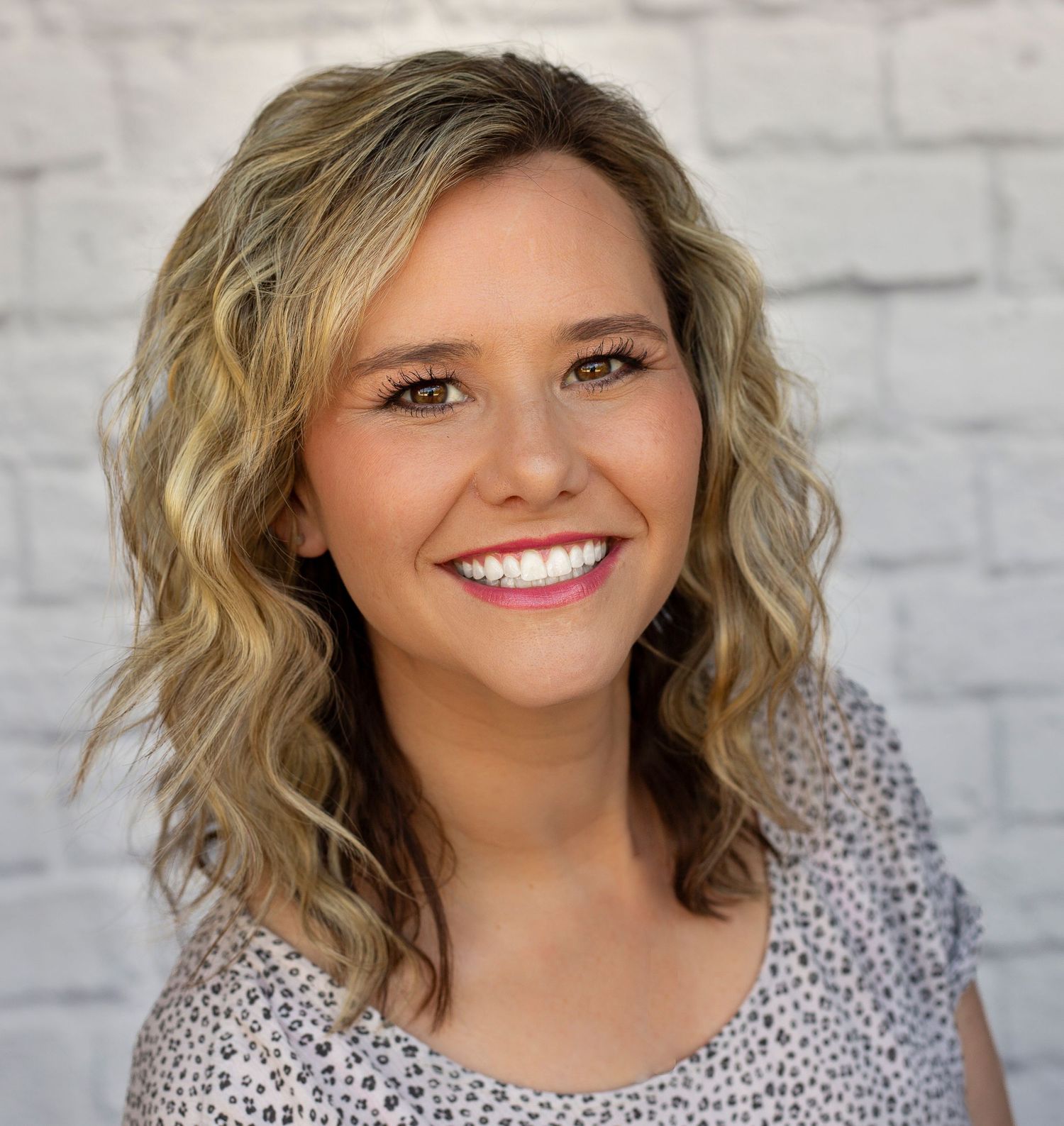 Portrait photographer in north central Oklahoma. Servicing the Ponca City area.