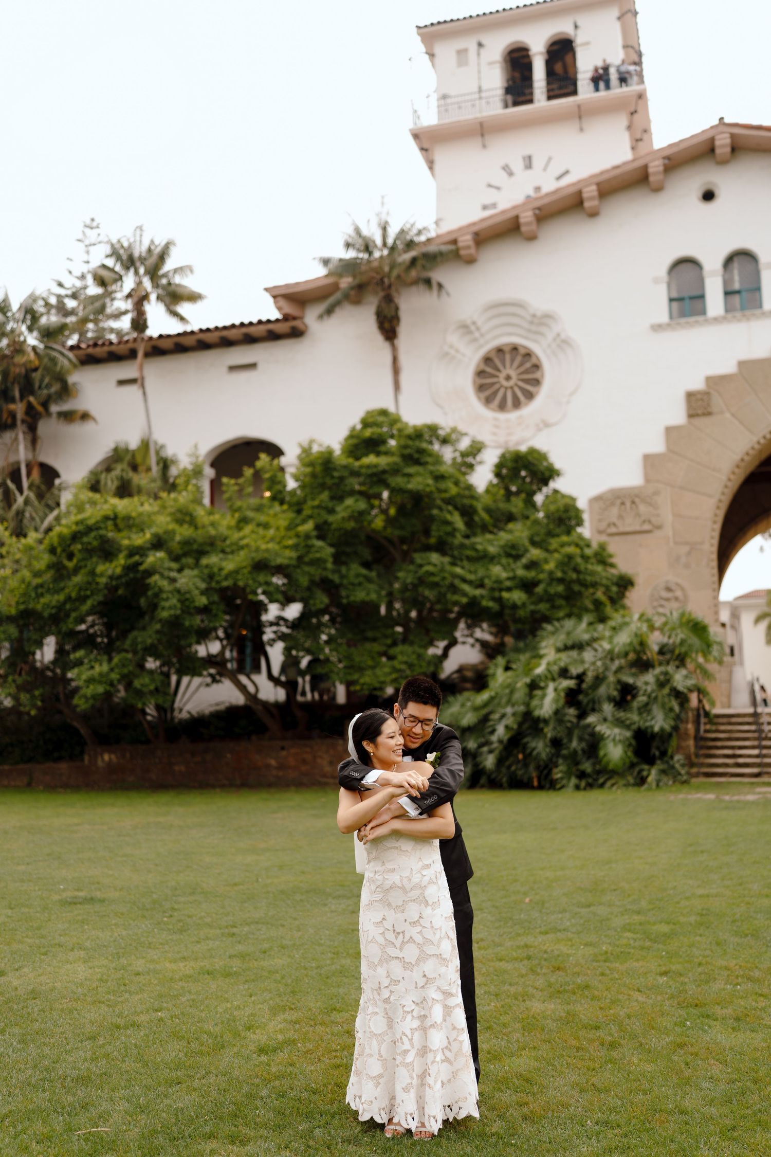 Bride and groom portrait at the Santa Barbara County Courthouse