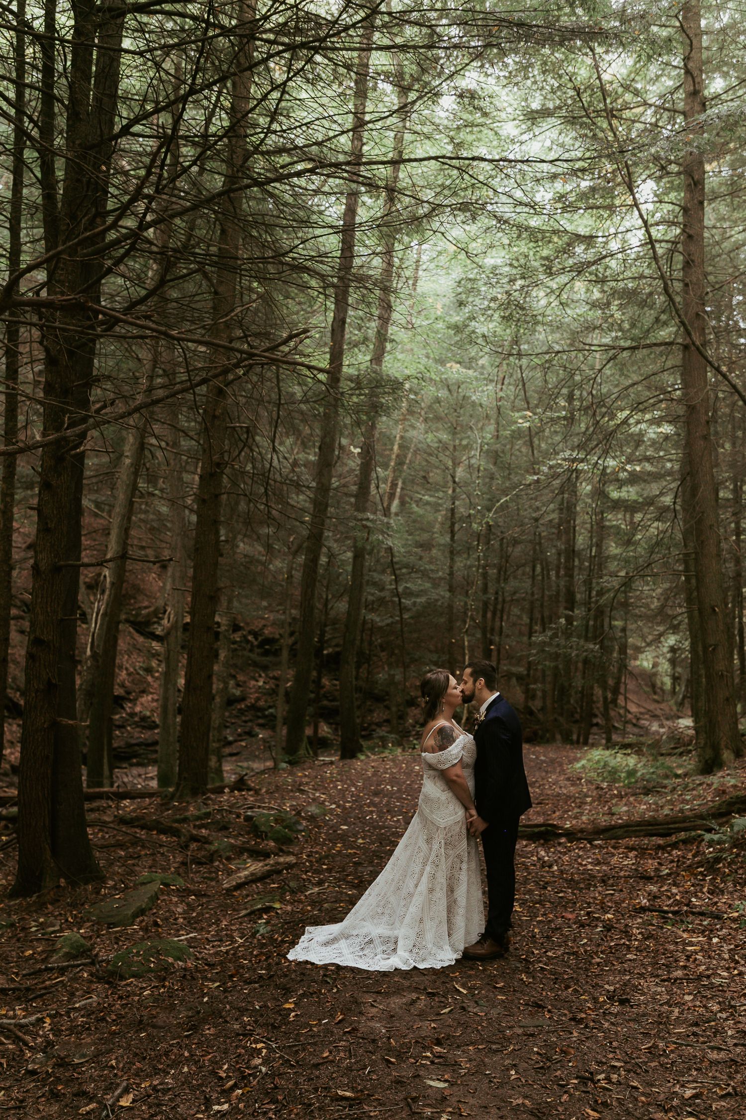 forest elopement photo by ash coniglio photography, pittsburgh pennsylvania