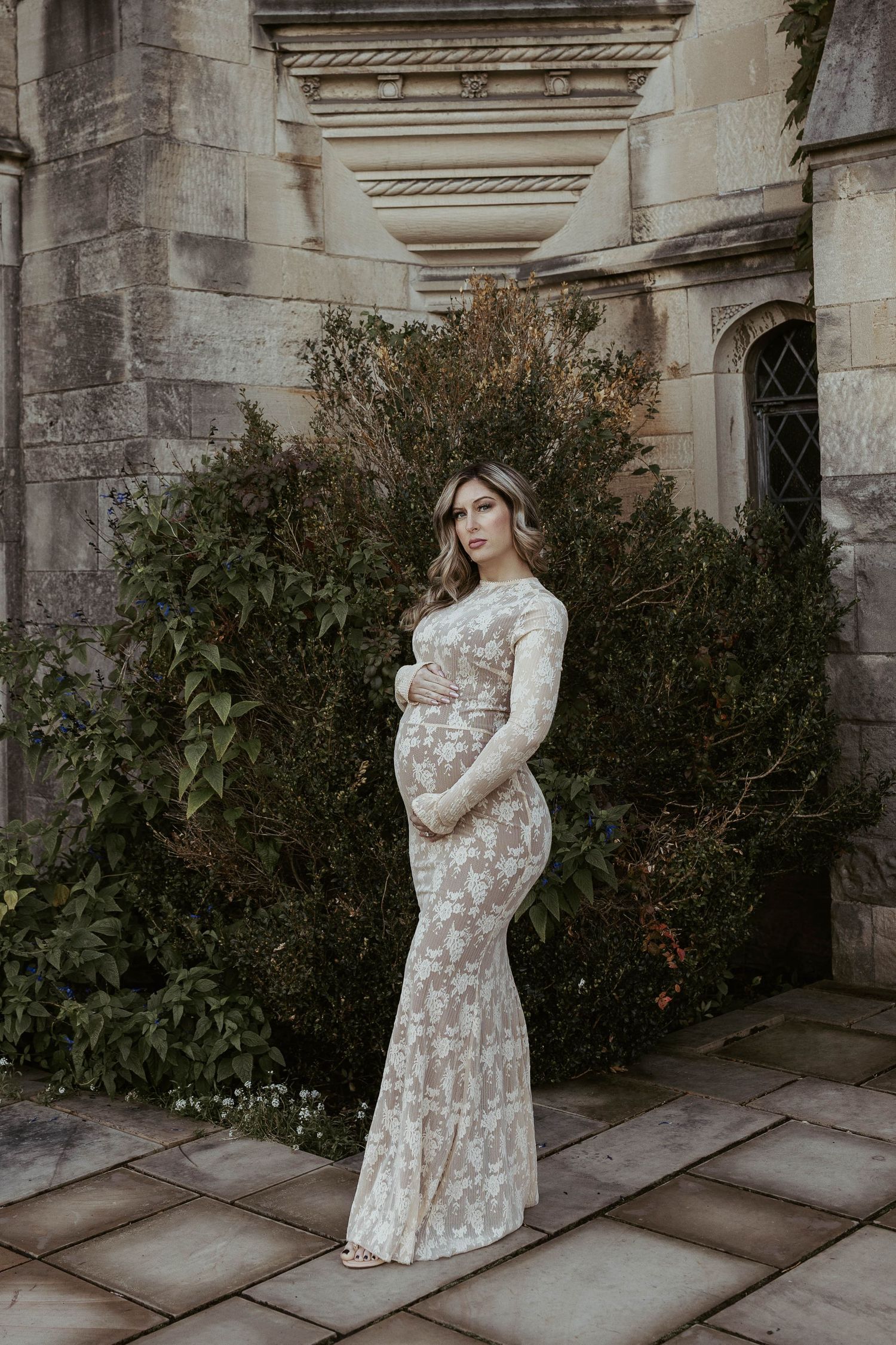 maternity photo by ash coniglio photography, pittsburgh pennsylvania, hartwood acres