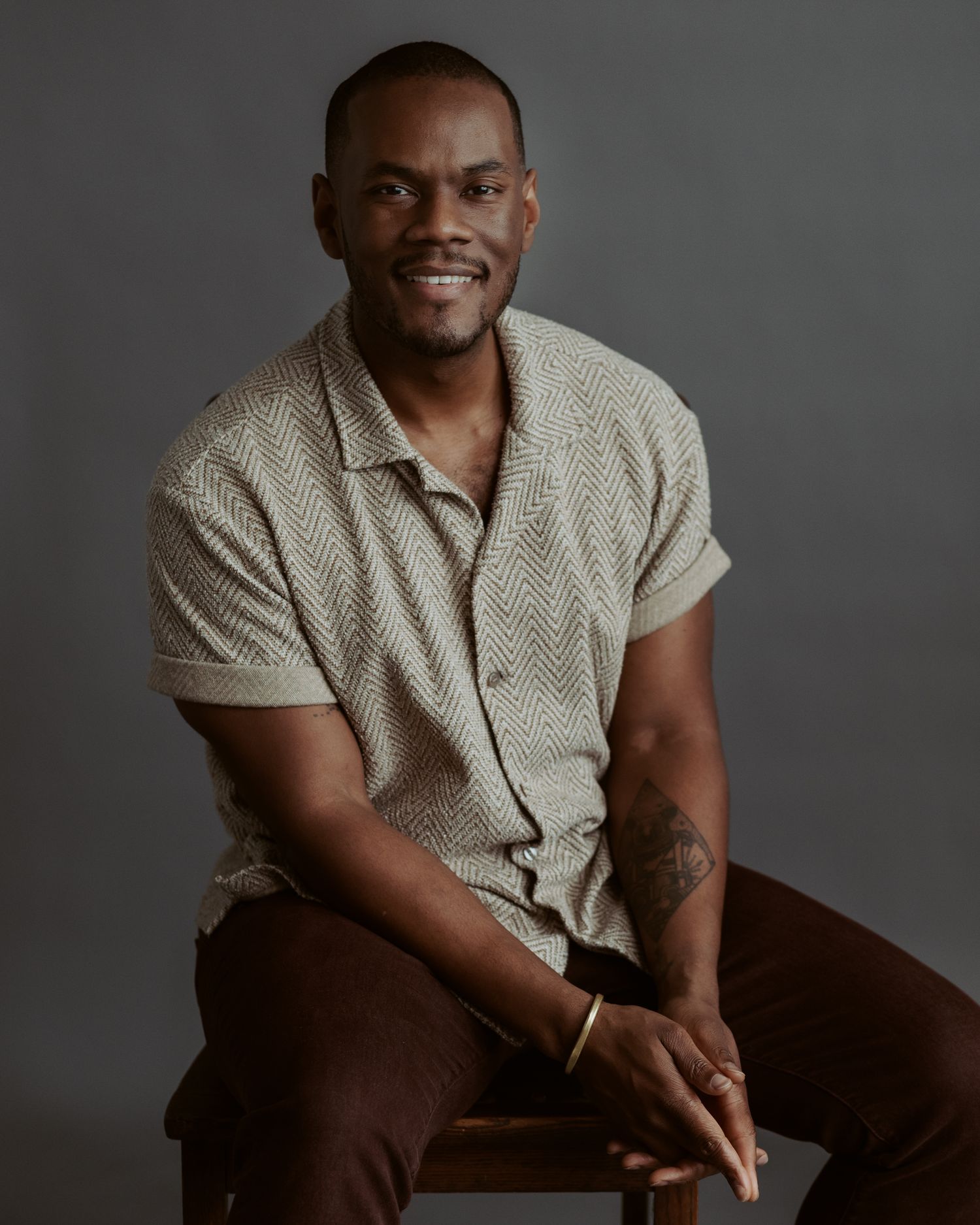 professional headshot by ash coniglio photography, pittsburgh pennsylvania