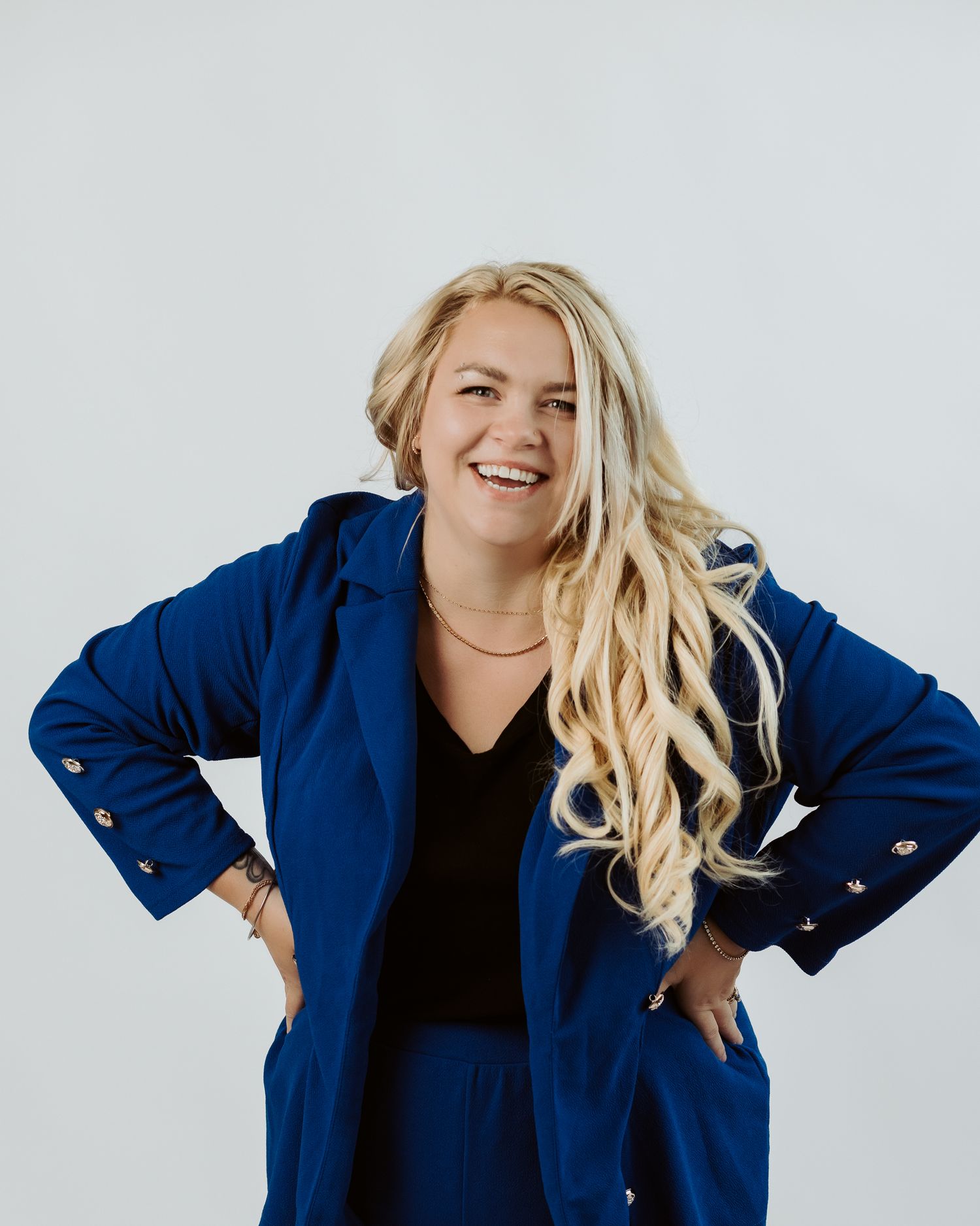 professional headshot by ash coniglio photography, pittsburgh pennsylvania