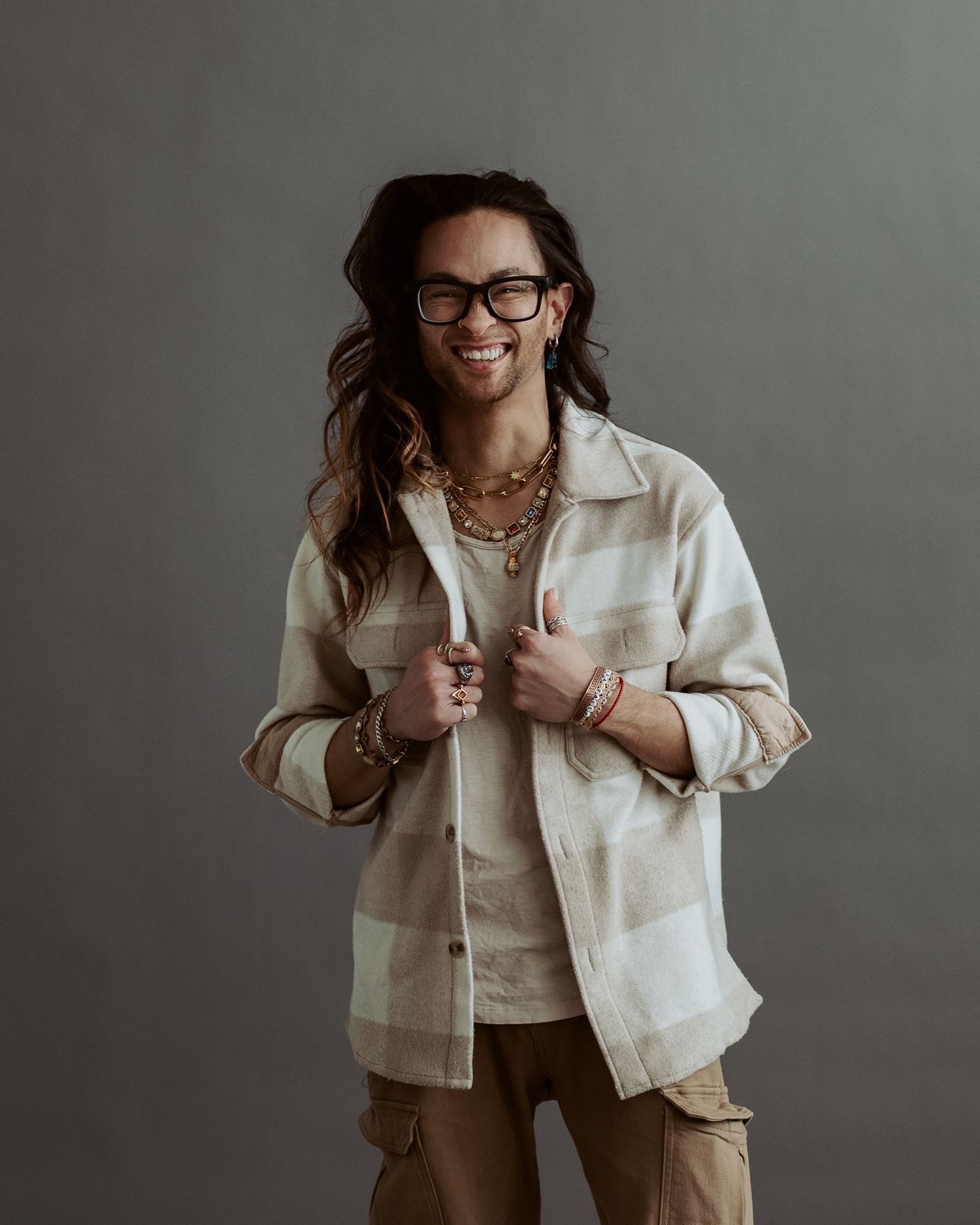 professional headshot of a male model by ash coniglio photography, pittsburgh pennsylvania