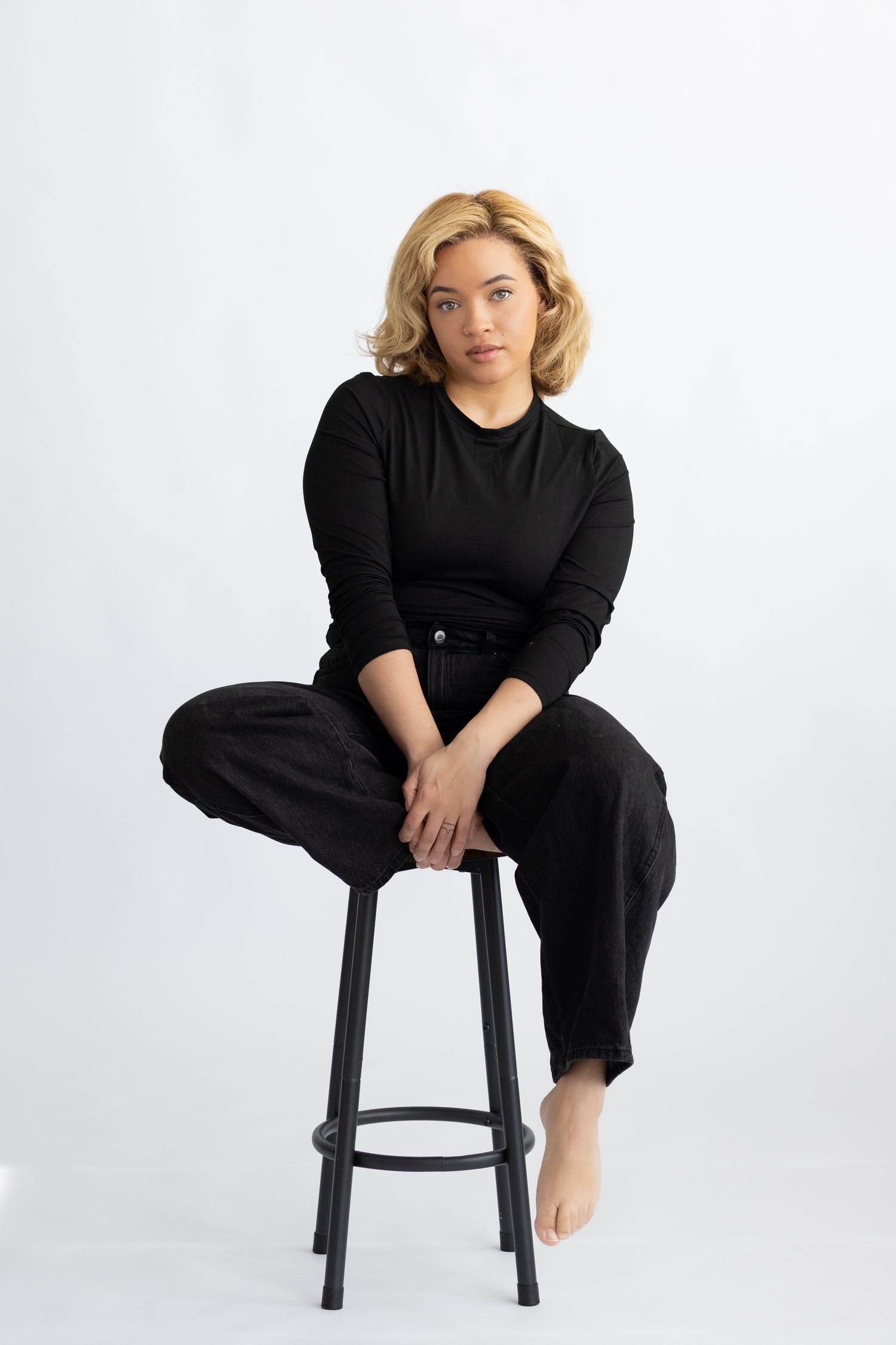 professional headshot, woman sitting, by ash coniglio photography, pittsburgh pennsylvania