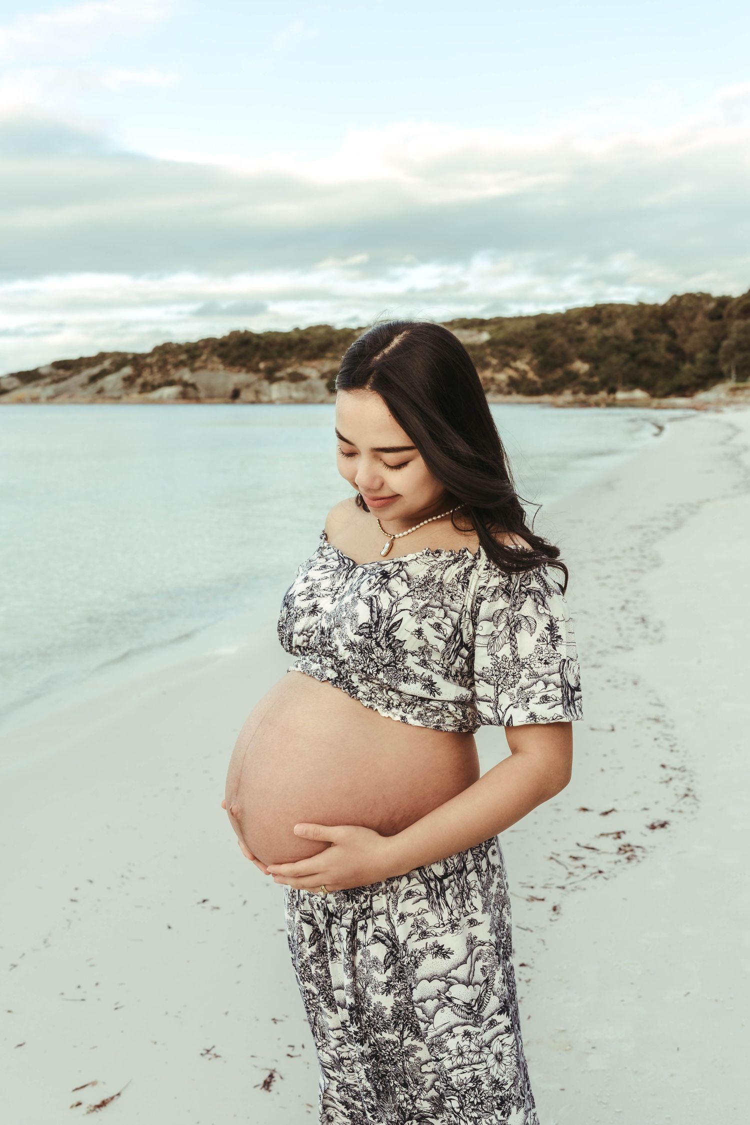 maternity picture beach