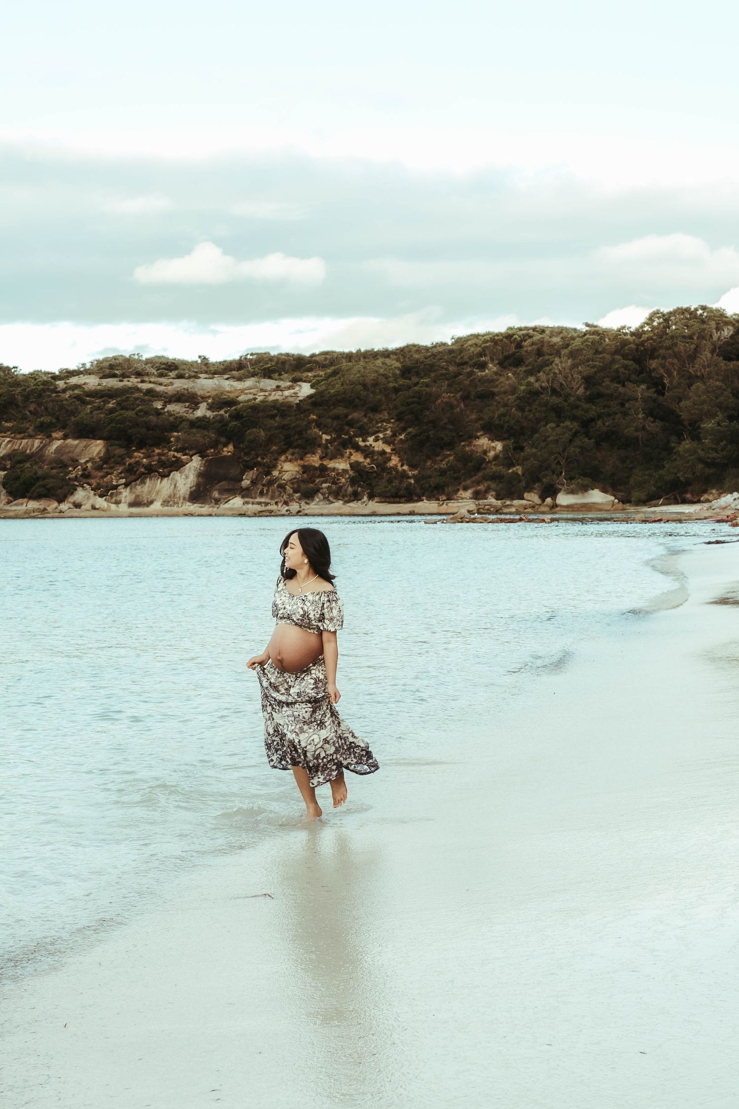 maternity picture beach