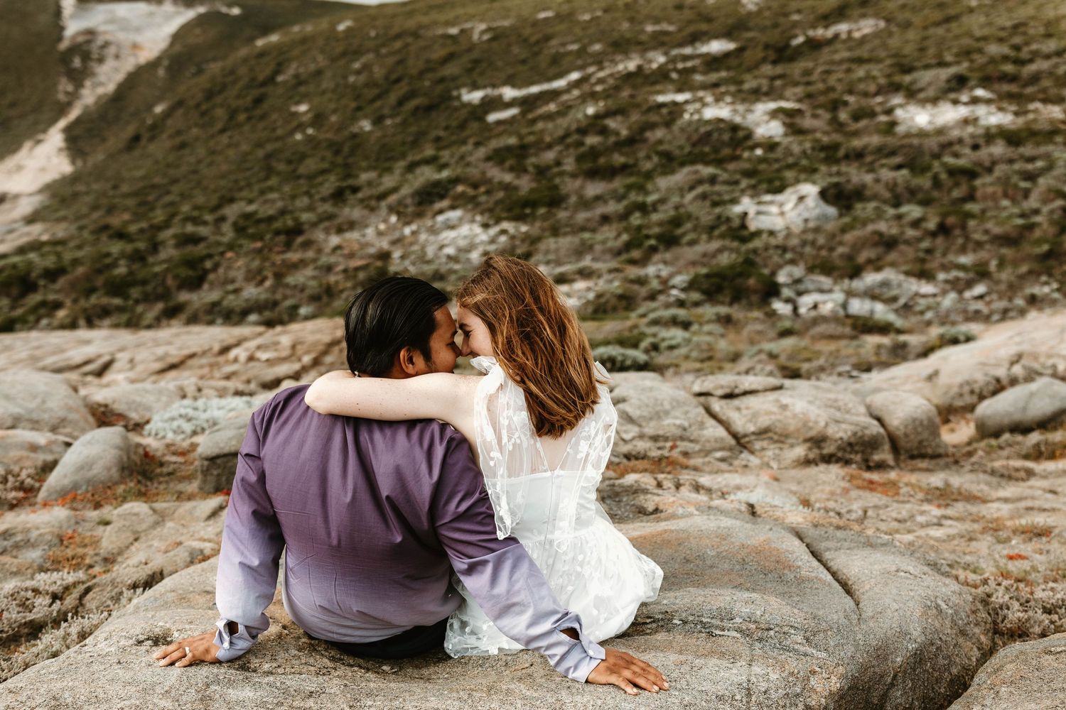 sunny cliff side wedding