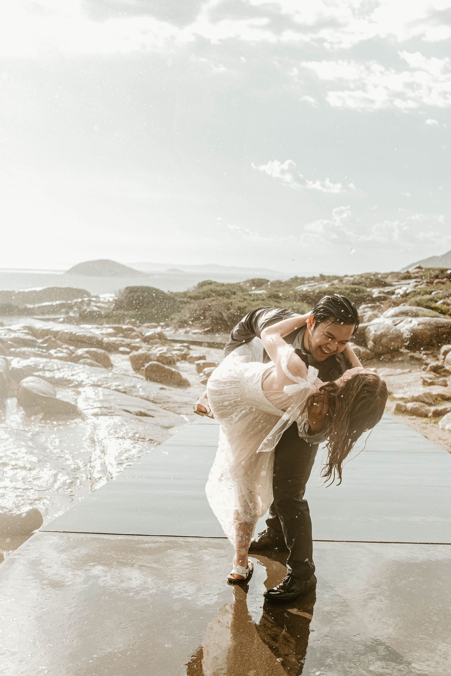 dancing in the rain on wedding day