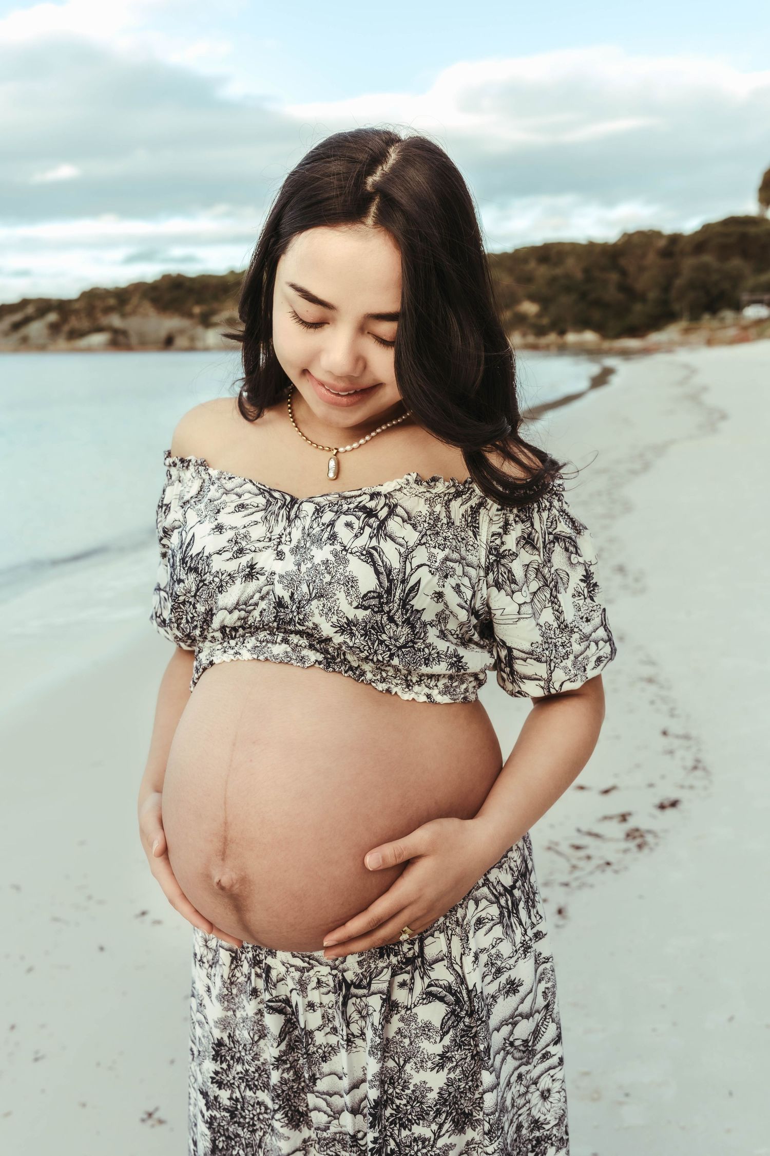 maternity picture beach