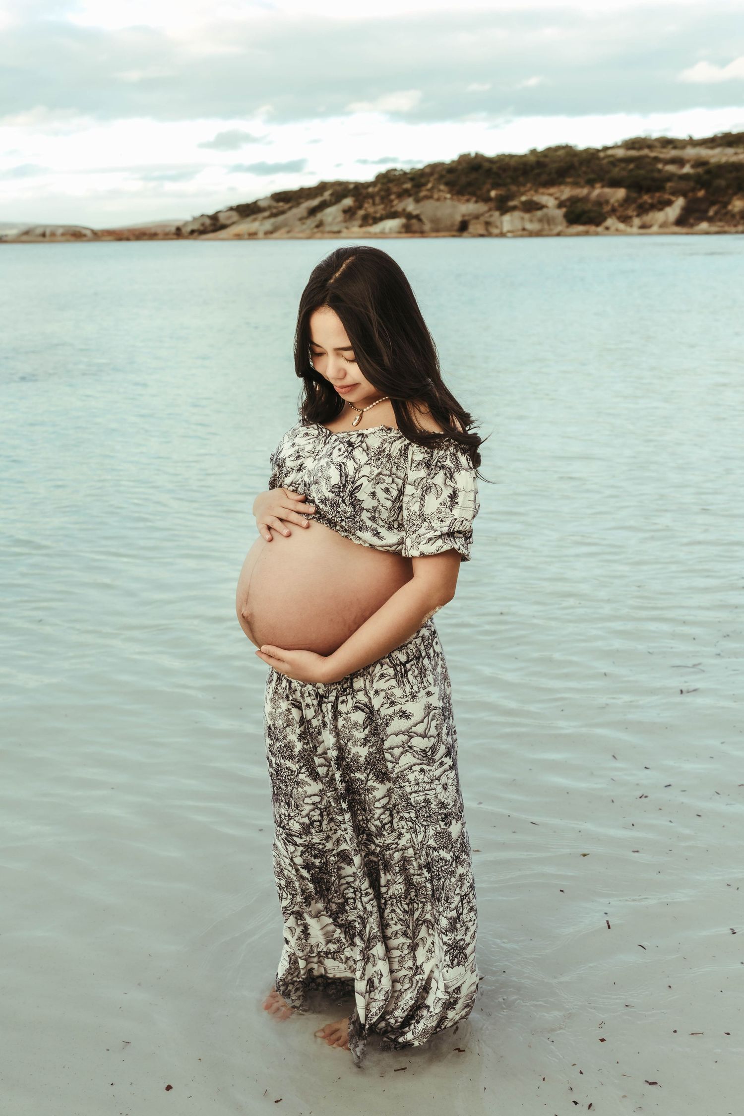 maternity picture beach
