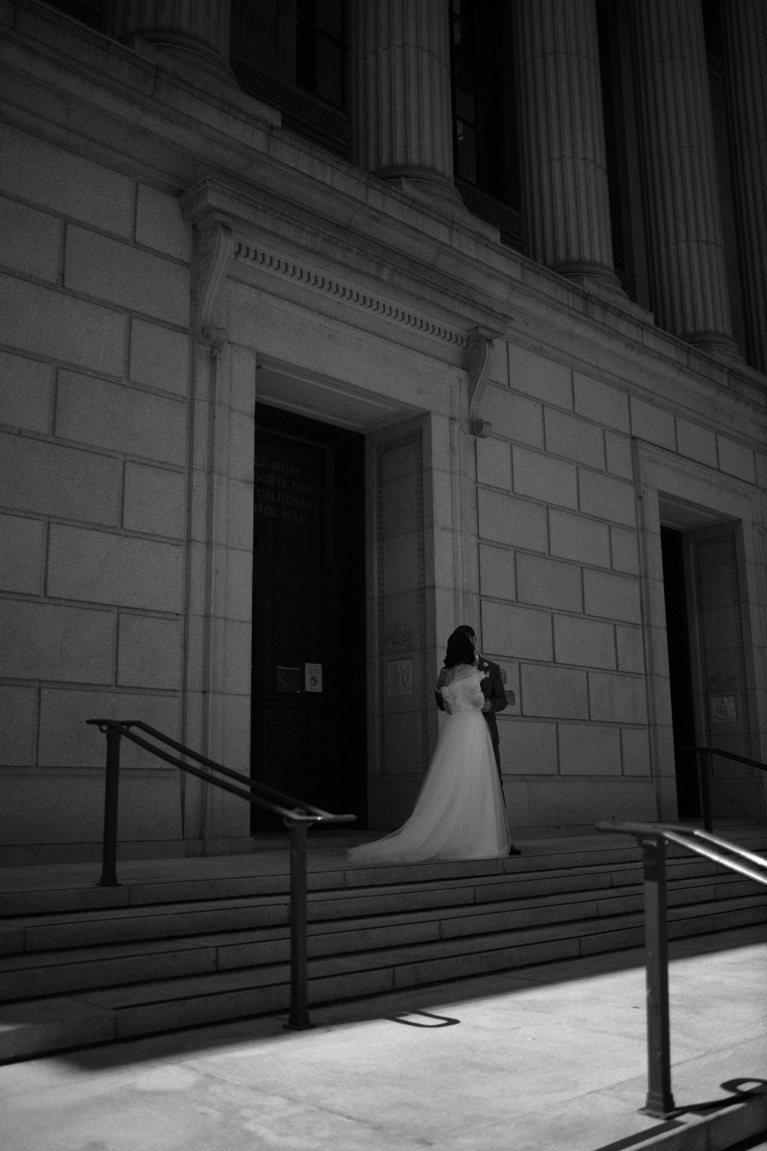 wedding
Wedding portraits at sunset in Bay Area with authentic emotions