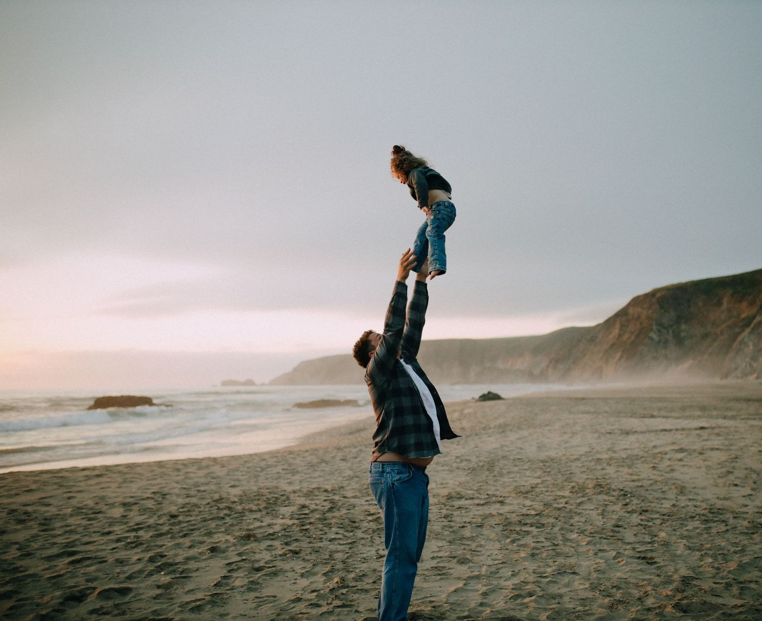 family photo session
 Lifestyle family session near San Francisco
