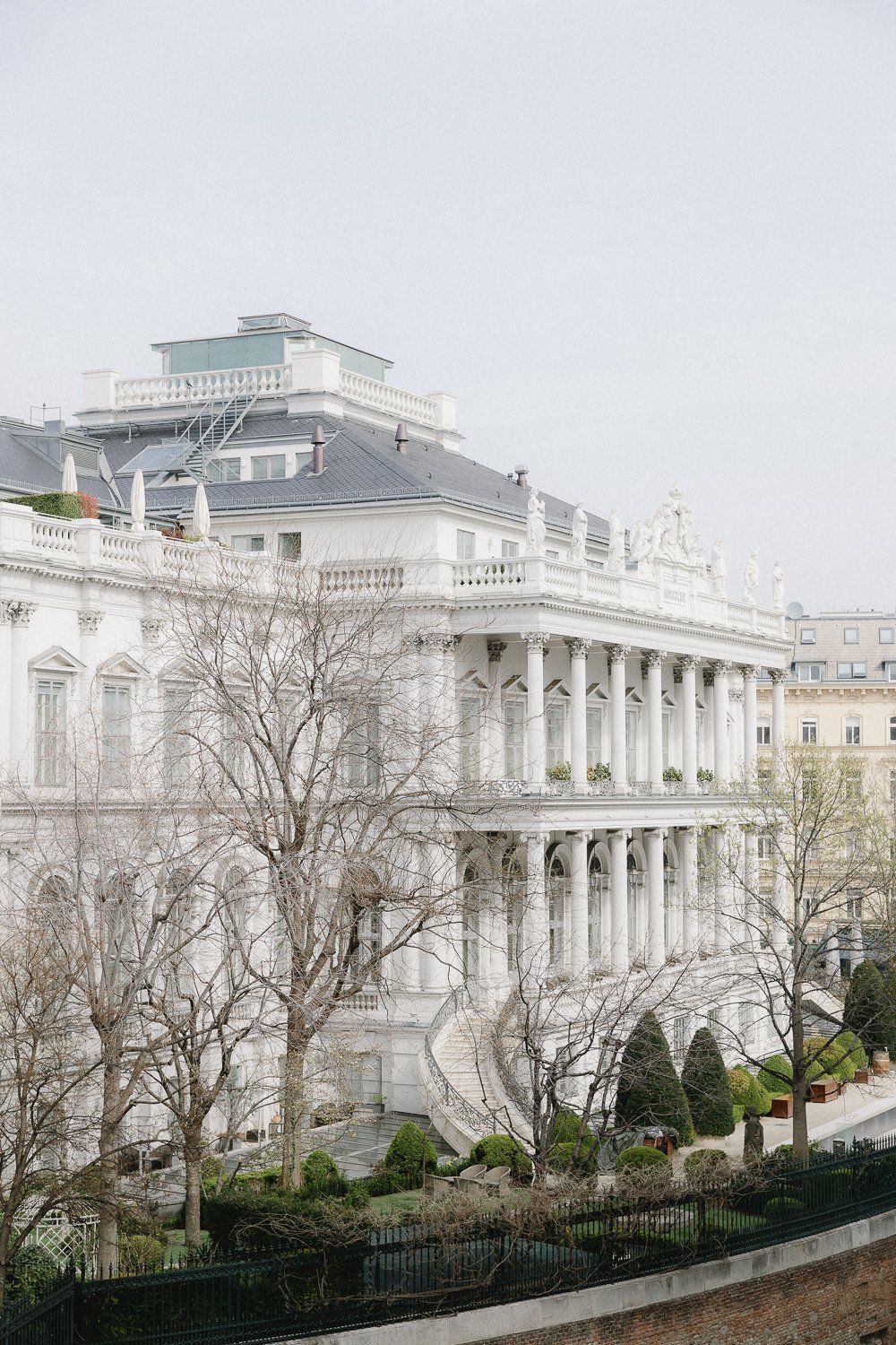palais-coburg-vienna-reception-venue.jpg