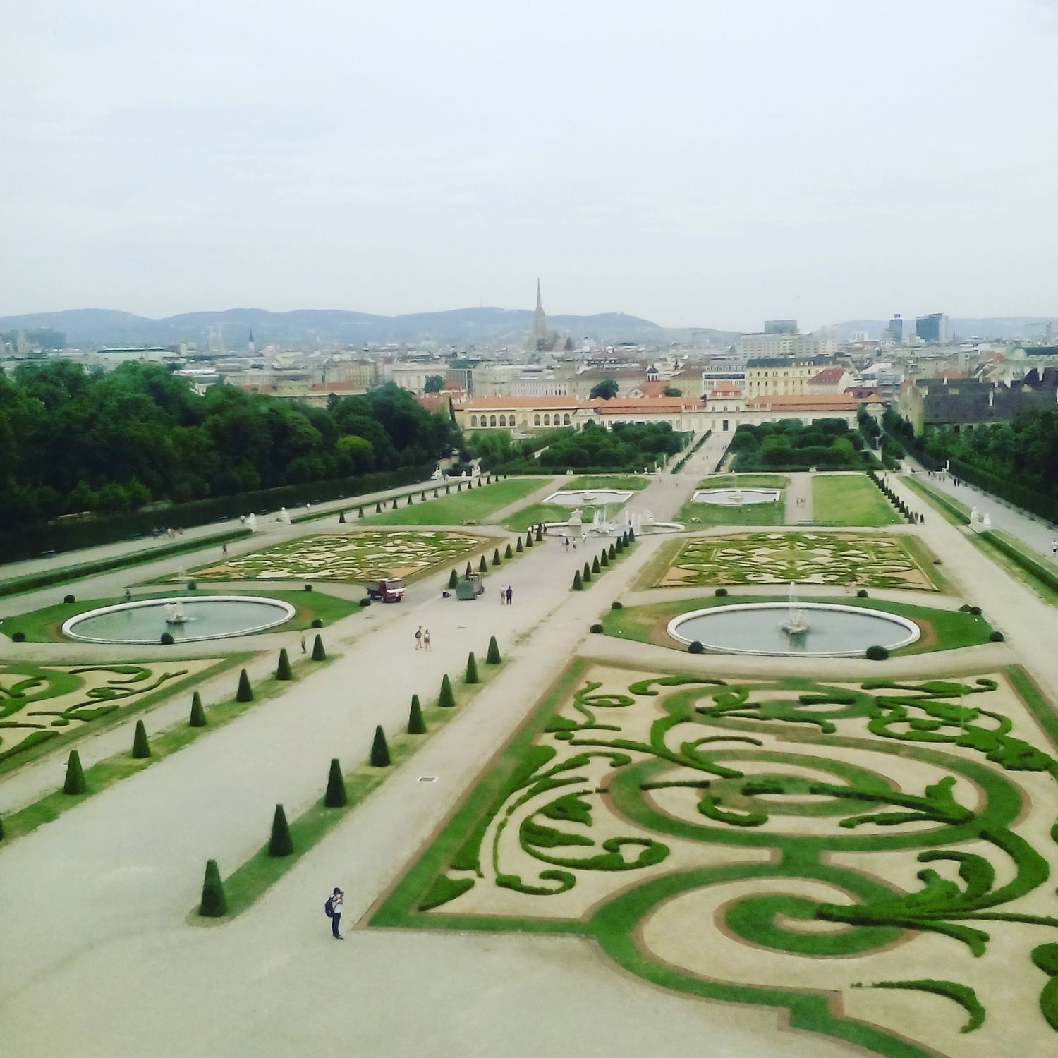 belvedere-garden-wedding-photo-vienna.jpg