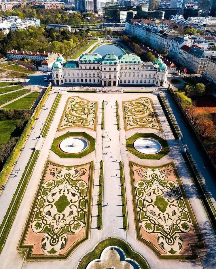 vienna-wedding-belvedere-garden-romantic.jpg