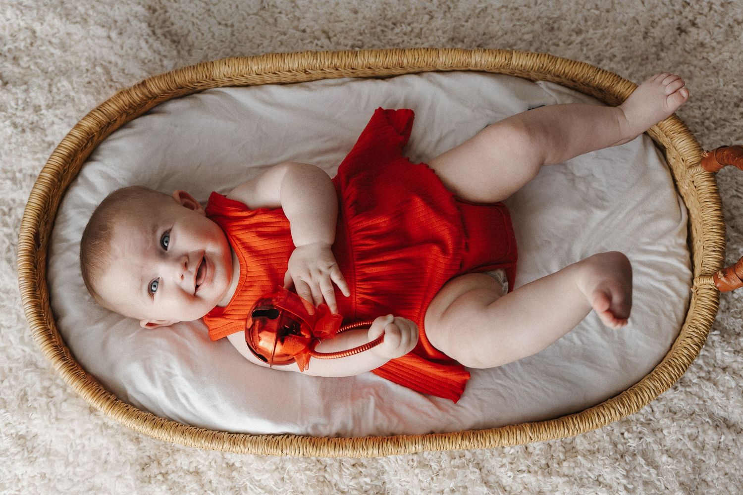 Baby kicks and laughs in Canberra family photoshoot