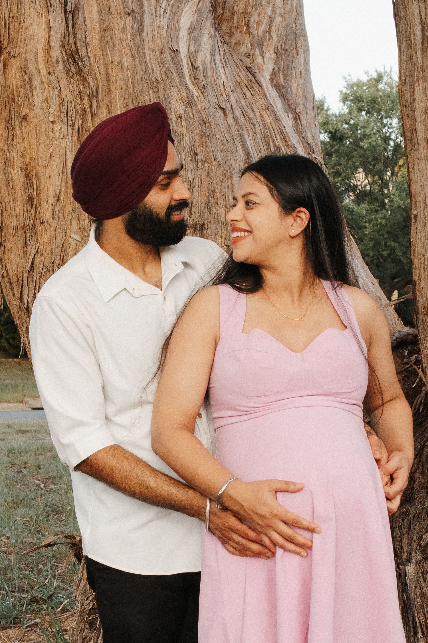 Loving couple maternity photoshoot in Canberra