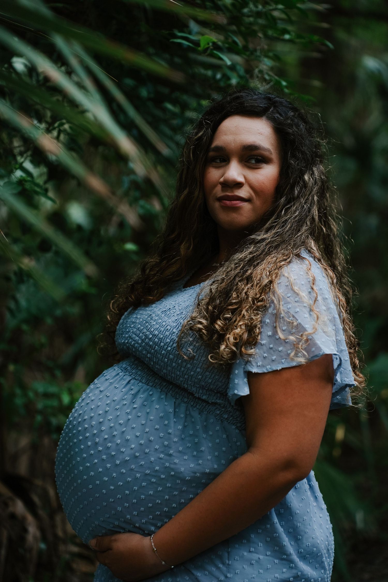 Maternity photography, pregnancy portraits, natural light, posed and lifestyle, DeLand FL photographer, authentic moments, family growing