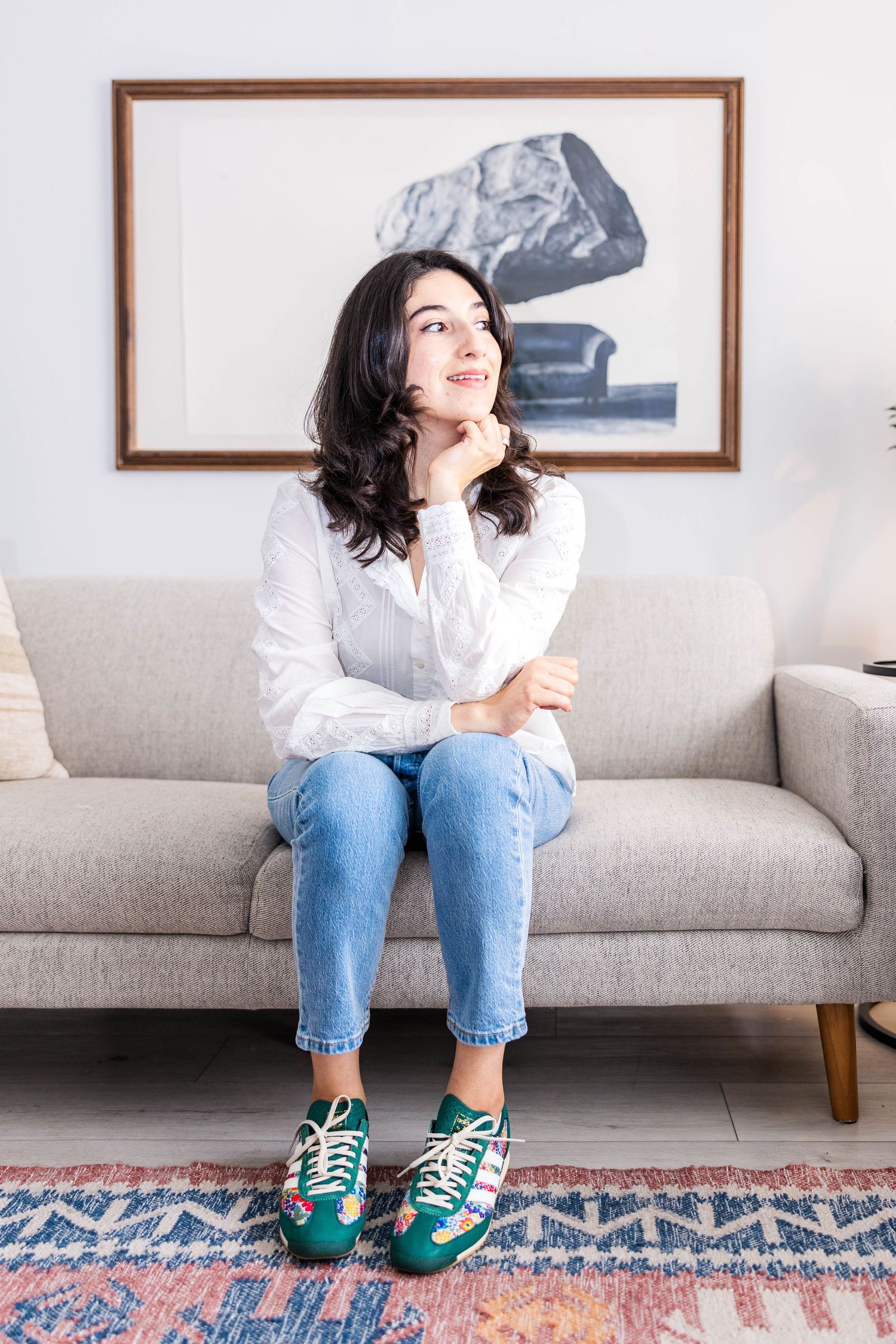 Candid portrait of a woman smiling during a lifestyle portrait session in Los Angeles — Minmo Photography