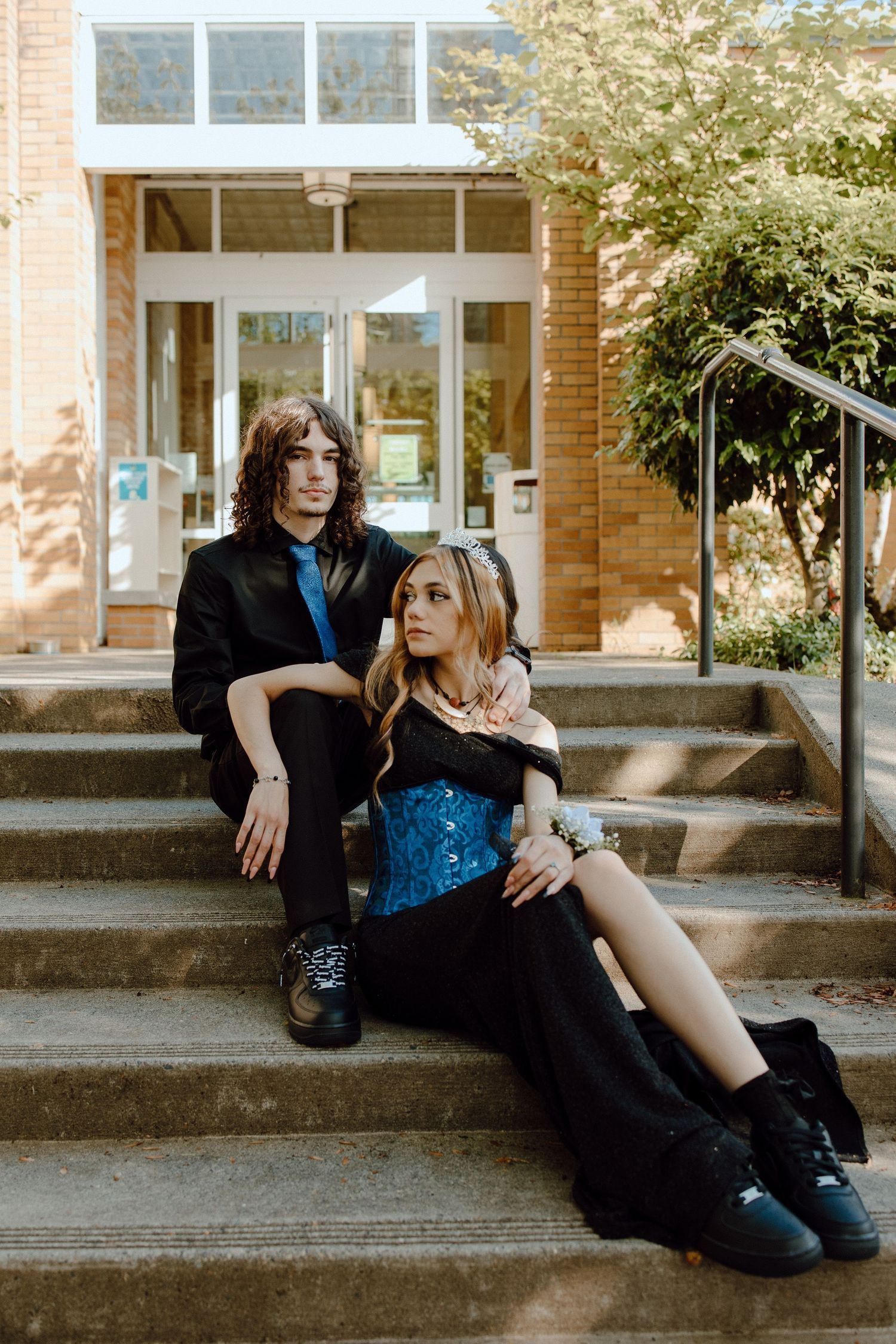 Couple in prom outfits in Idaho