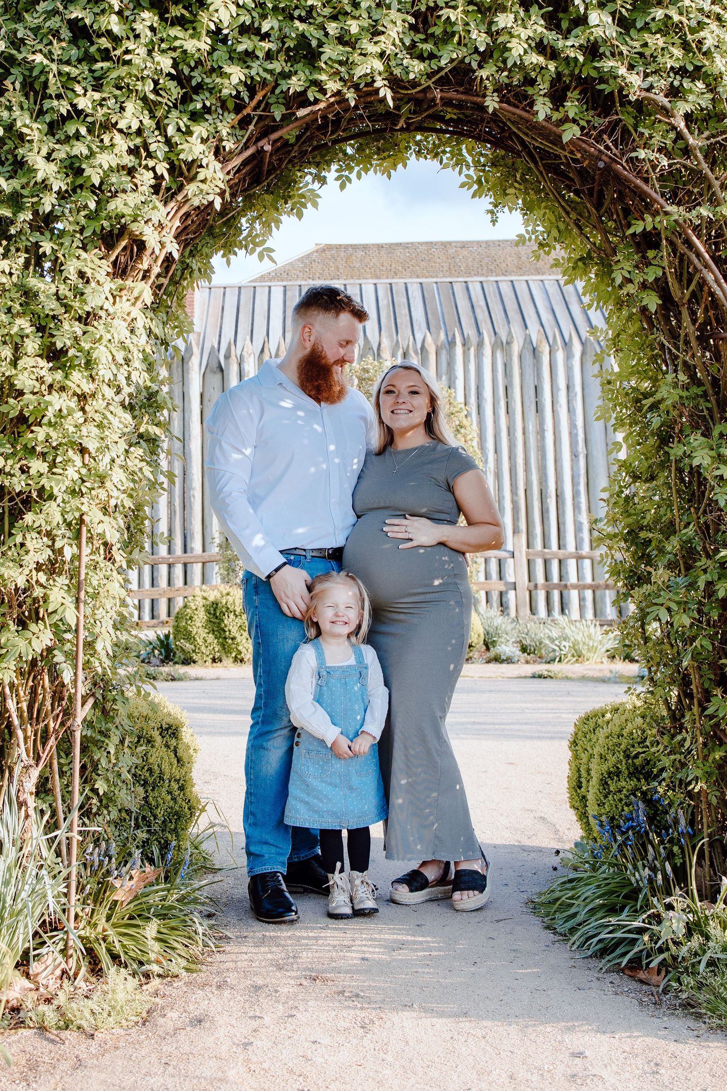 Maternity session photo in Idaho