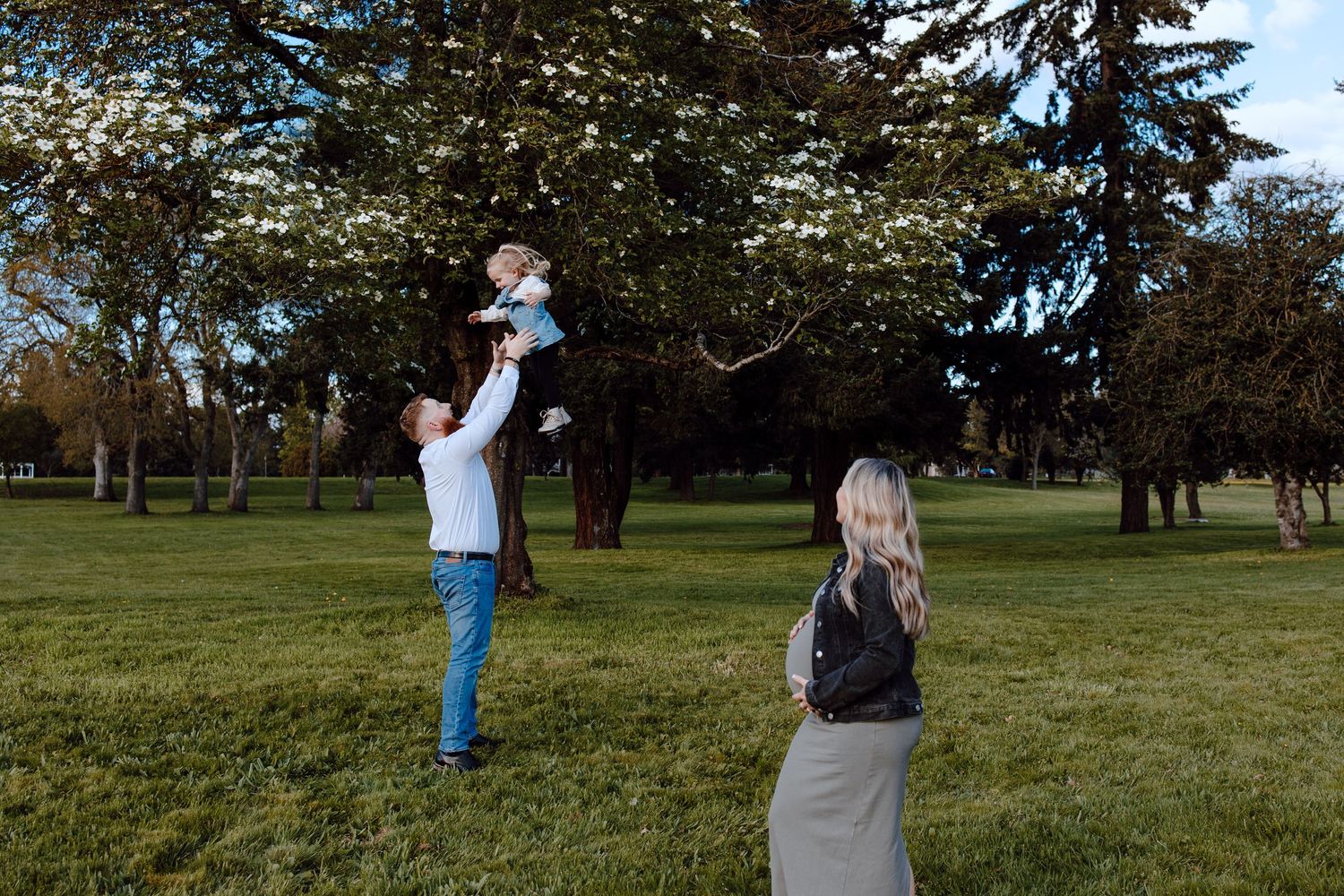 Idaho family maternity photo