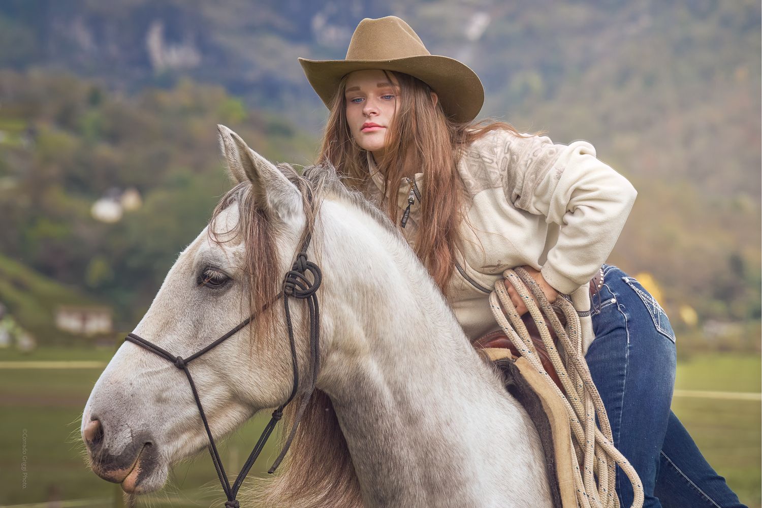 Ritratto di amazzone a cavallo – fotografia eventi e persone – Corrado Griggi