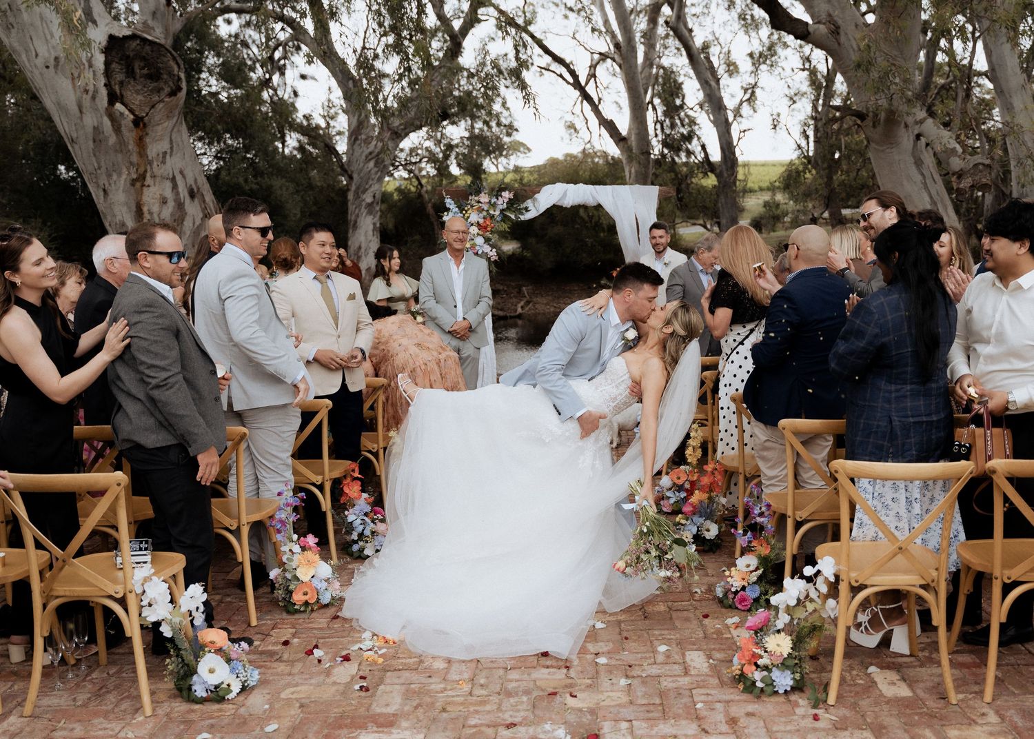 White hill estate wedding, images by Braytmedia in Mclaren Vale