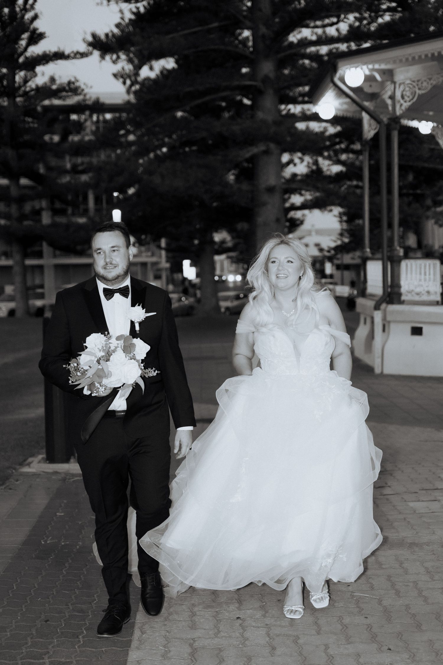 Braytmedia Wedding Photography at Glenelg Pier