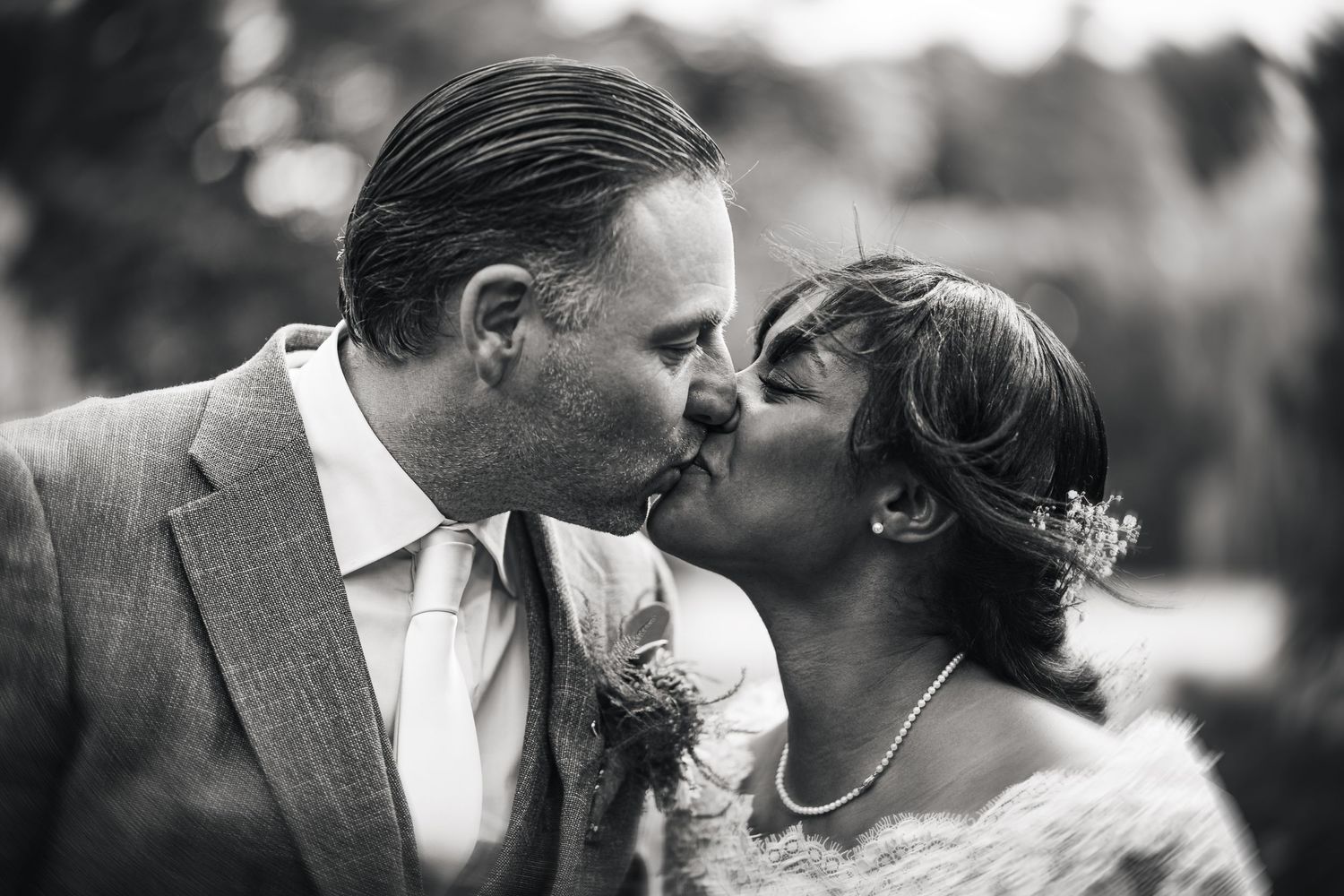 bruiloft, bruidegom, bruid, wedding, trouwfotos, trouwfotografie, bruiloft fotografie, say yes, kiss, love, liefde