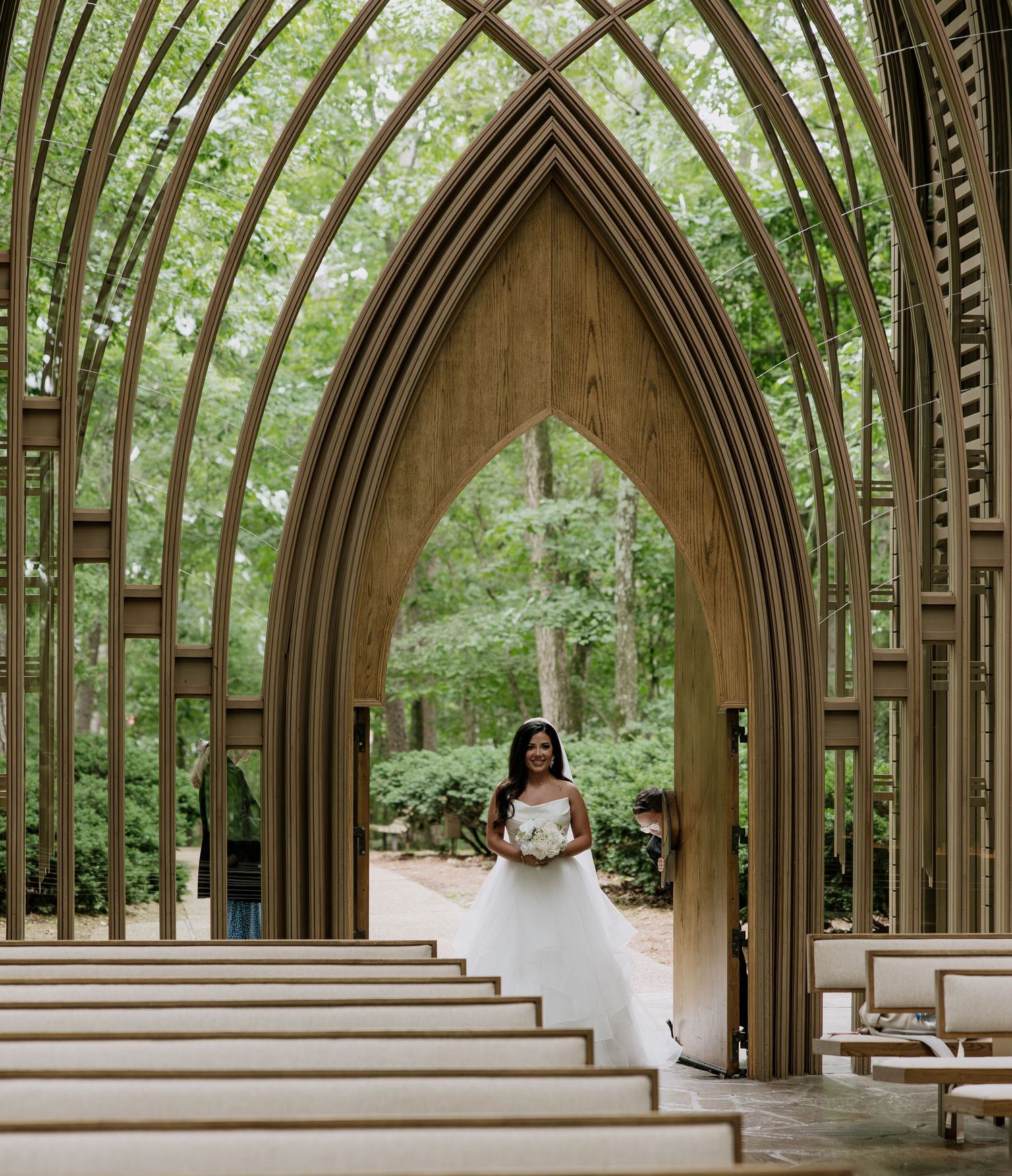 How to plan your wedding day at Mildred B Cooper Chapel, Arkansas Wedding Venue, Arkansas Elopement Photographer, Arkansas Wedding