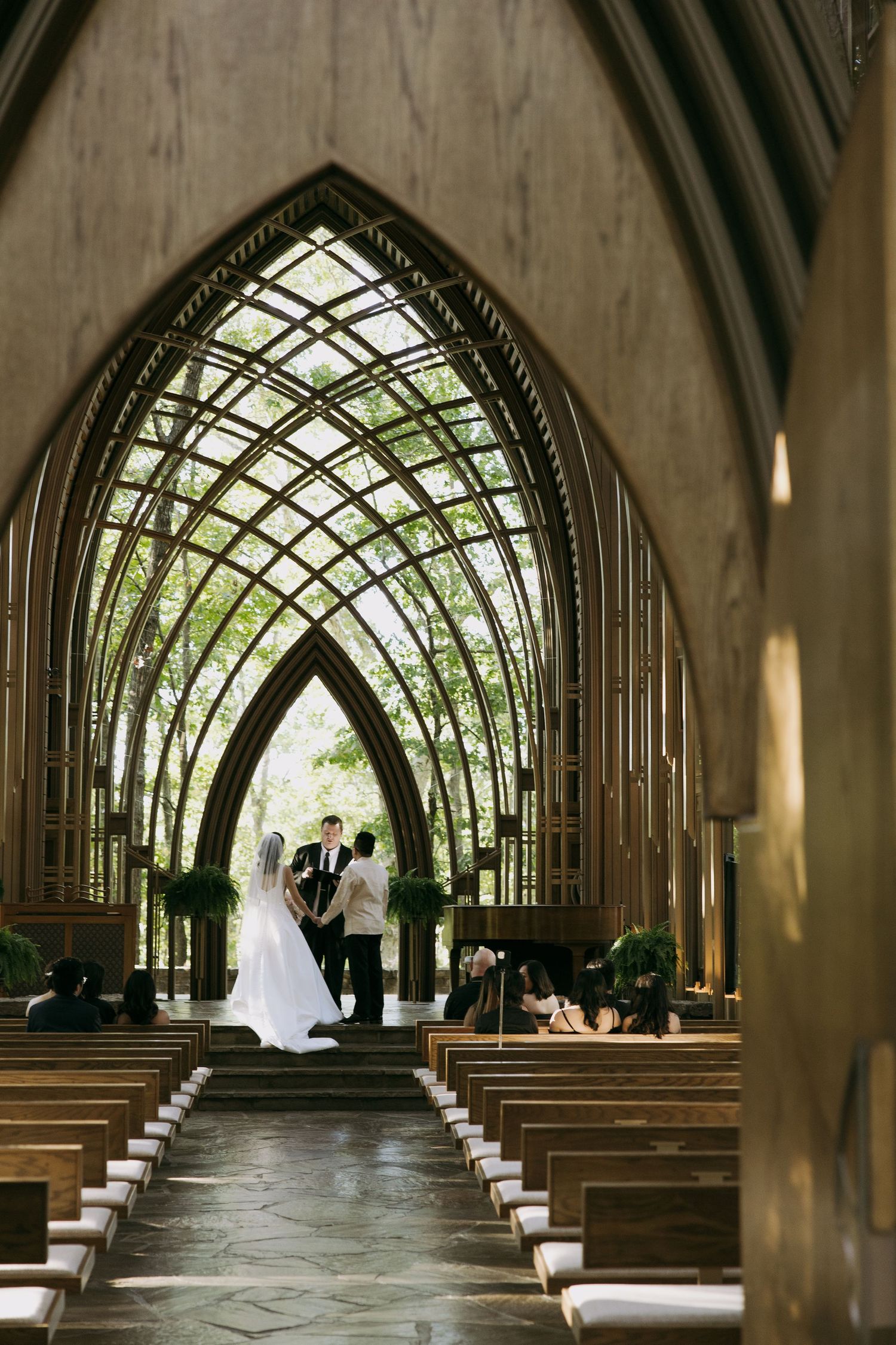 How to plan your wedding day at Mildred B Cooper Chapel, Arkansas Wedding Venue, Arkansas Elopement Photographer, Arkansas Wedding