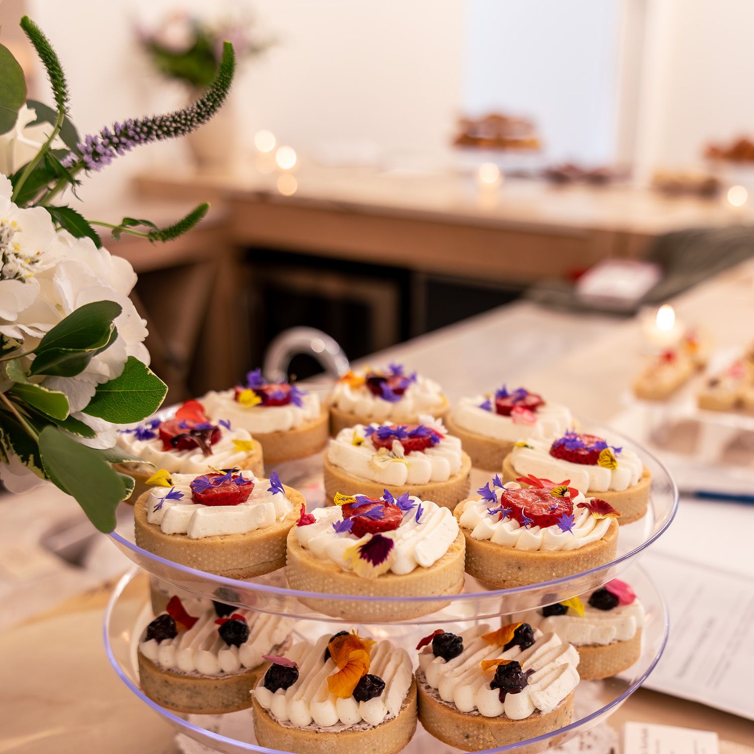 Cakes, tarts
