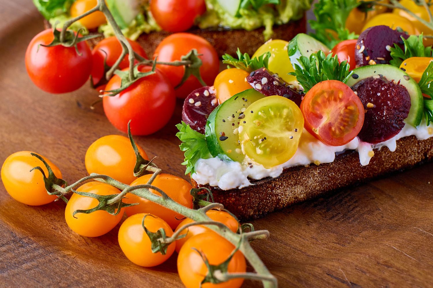 Food styling, tomato toast