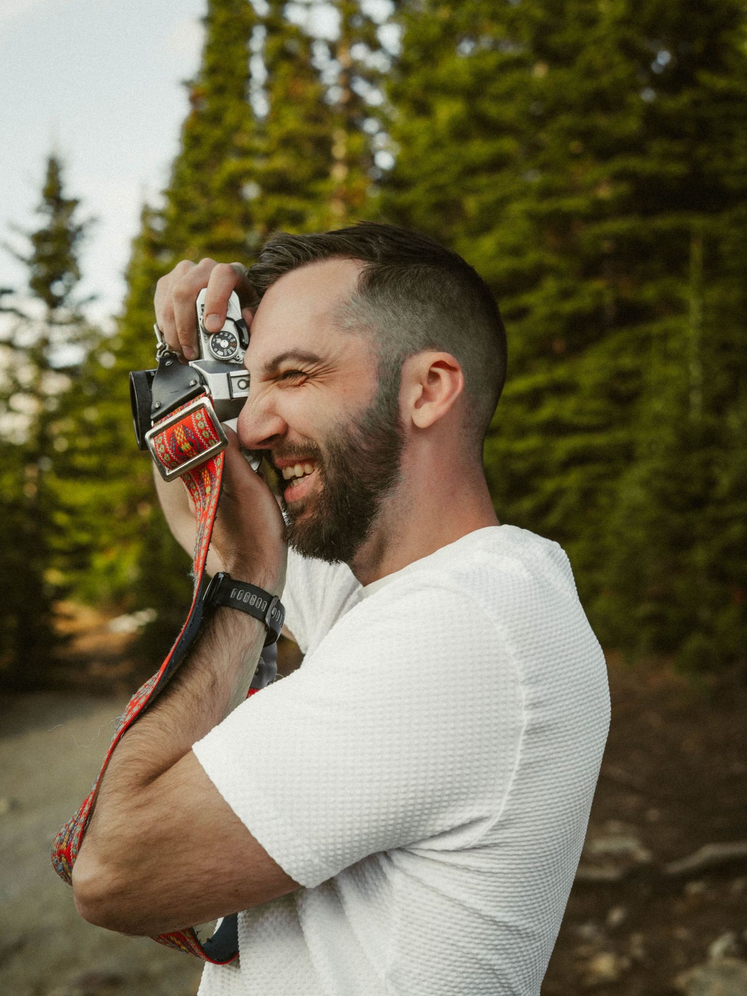 Portrait d'un photographe en nature — Jonathan Ouimet Photographie