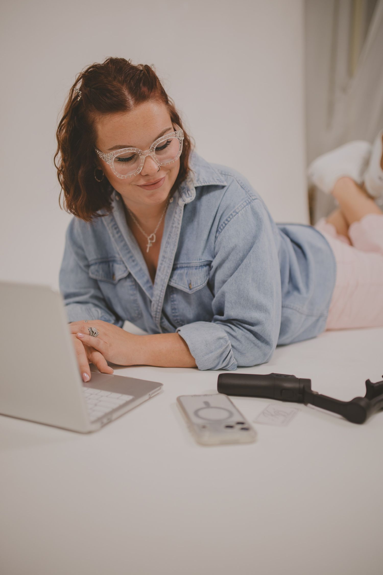 Content creator planning social media content for weddings and small businesses in North Alabama.