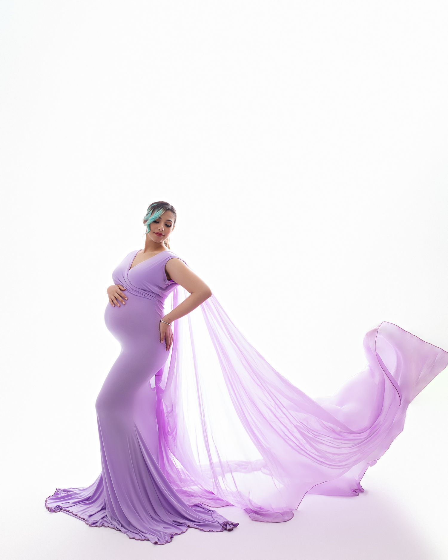 client closet maternity and pregnancy for photography session in studio and outside in new york city for queens brooklyn