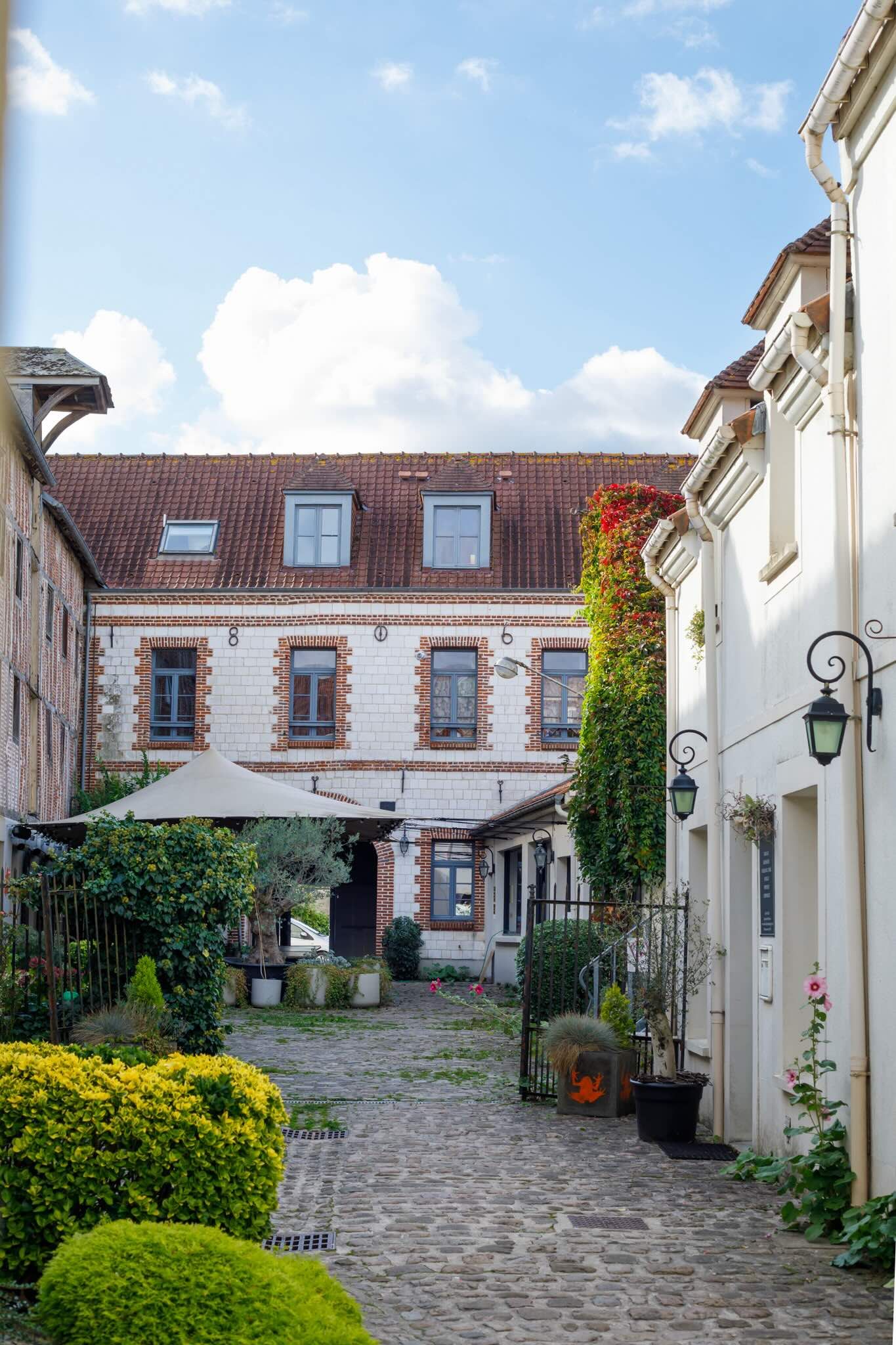 Elisa Lignier - Cabinet de Montreuil-sur-Mer d'ostéopathie - Local - Vue extérieure - Accès