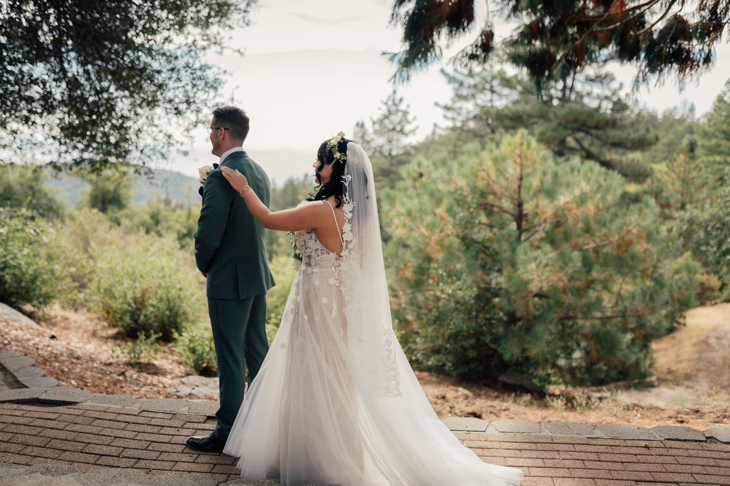 Idyllwild Elopements, nature ceremony, surrounded by nature, couple kissing in private mountain ceremony