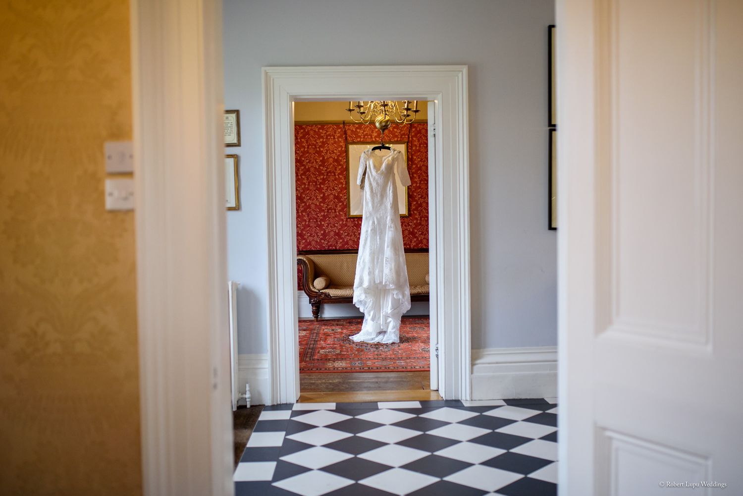 English Wedding Photos at Fennes Essex