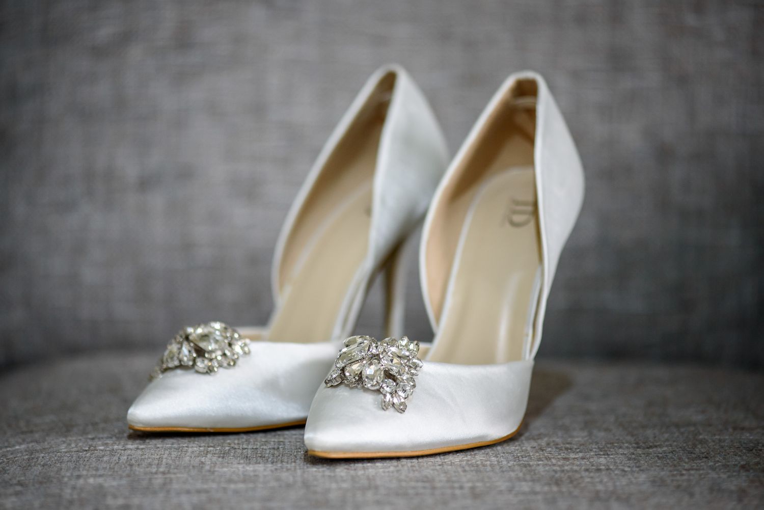 English Wedding Photos at Fennes Essex