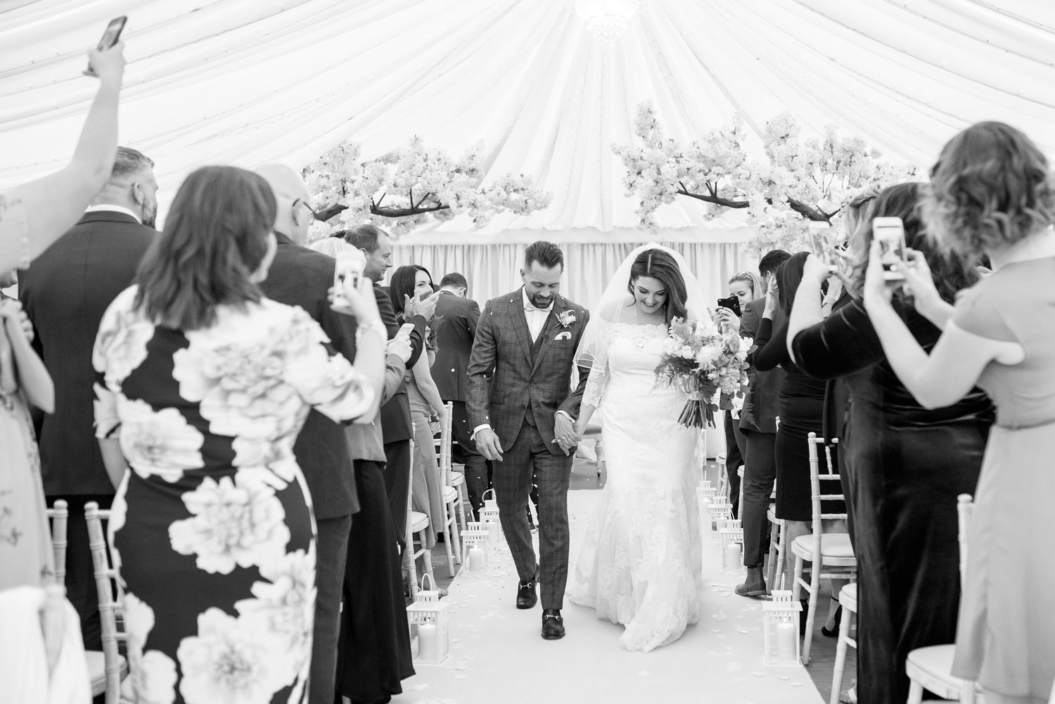 English Wedding Photos at Fennes Wedding Venue