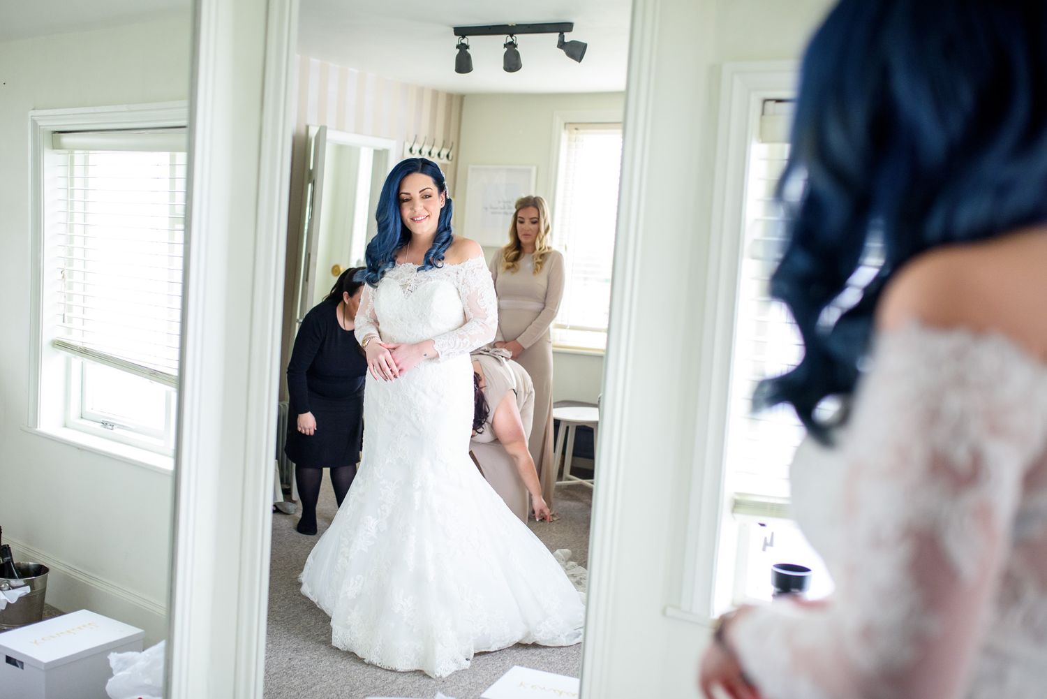 English Wedding Photos at Fennes Essex