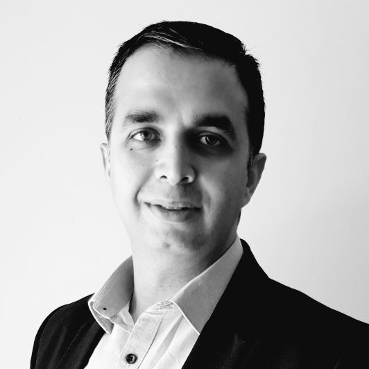 Portrait of Perth-based photographer and founder of Hit4x5 Photos, Hitesh Tulsani.